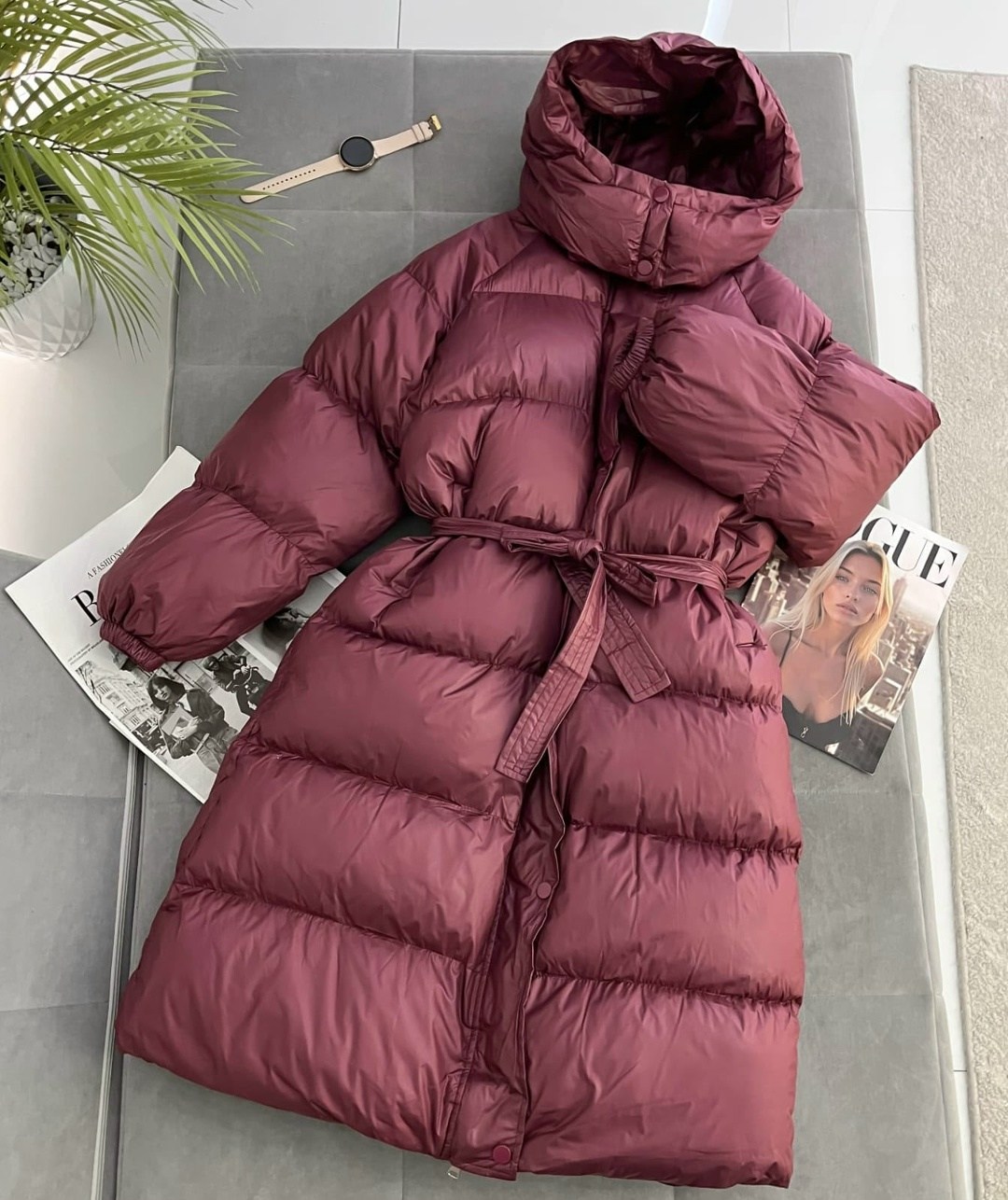 женский пуховик,длинные пуховики,женская тонкая длинная куртка-пуховик с капюшоном и поясом,женский пуховик зимнее пальто,пуховик