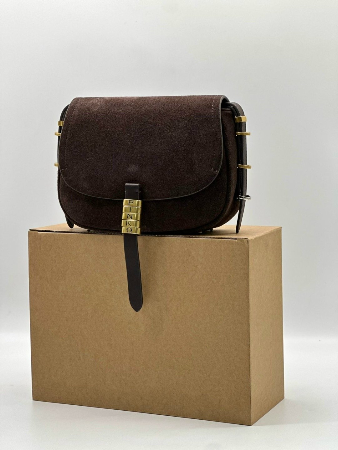 сумка coccinelle,сумка пинко из замши,замшевая сумка,сумка,сумка женская