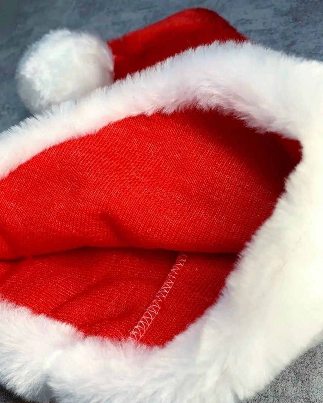 новогодняя шапка санта клауса,новогодний колпак деда мороза шапка,новогодняя шапка деда мороза,новогодние колпаки,деда мороза шапка