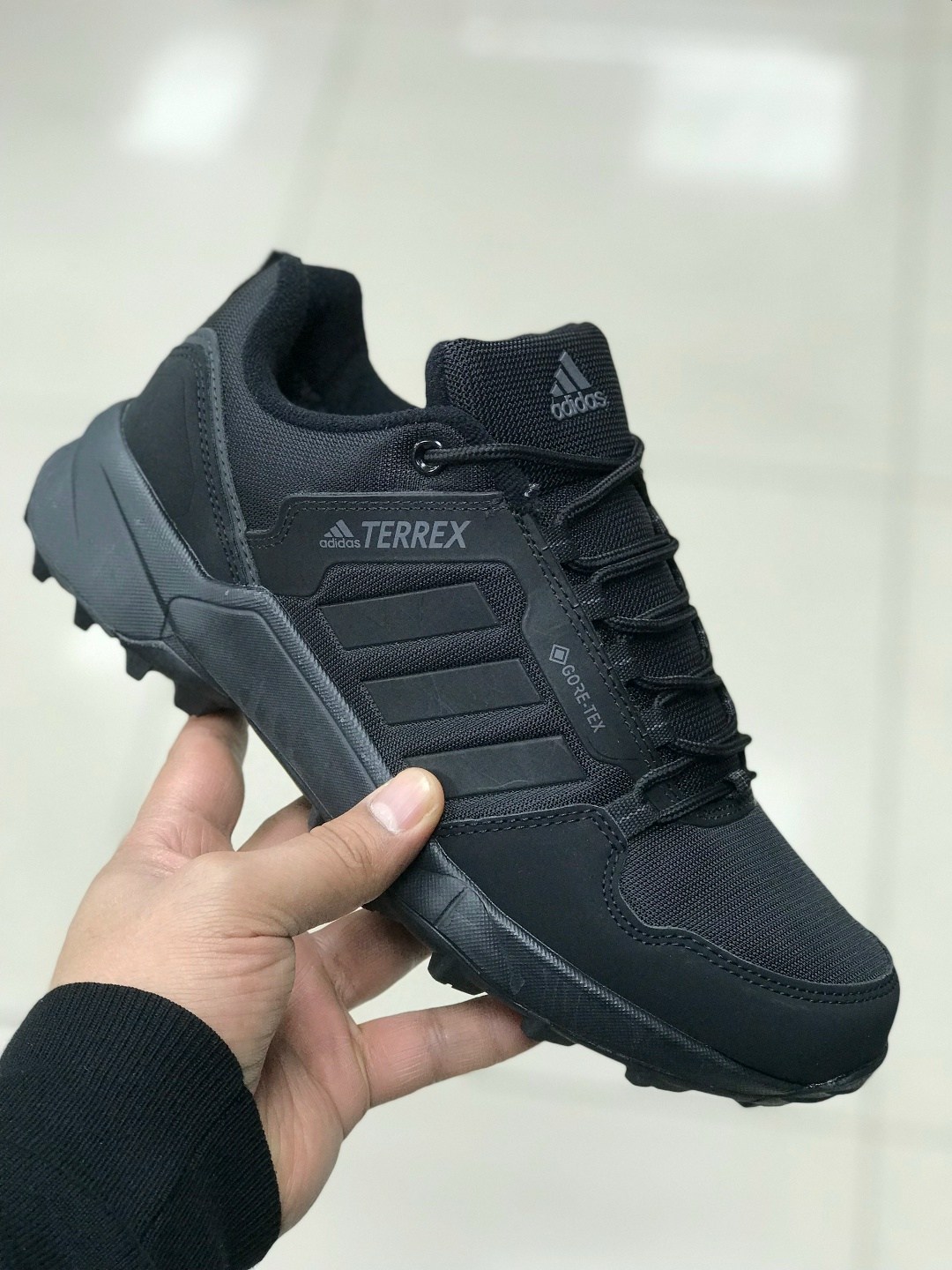 кроссовки adidas terrex,кроссовки adidas terrex ax4 gtx зимние черные,кроссовки мужские adidas terrex,кроссовки adidas terrex climaproof мужские зимние,мужские кроссовки adidas