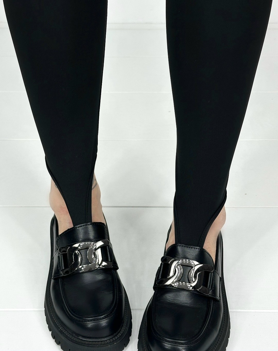 лоферы женские,модные лоферы,женская обувь,обувь лоферы,лоферы женские черные