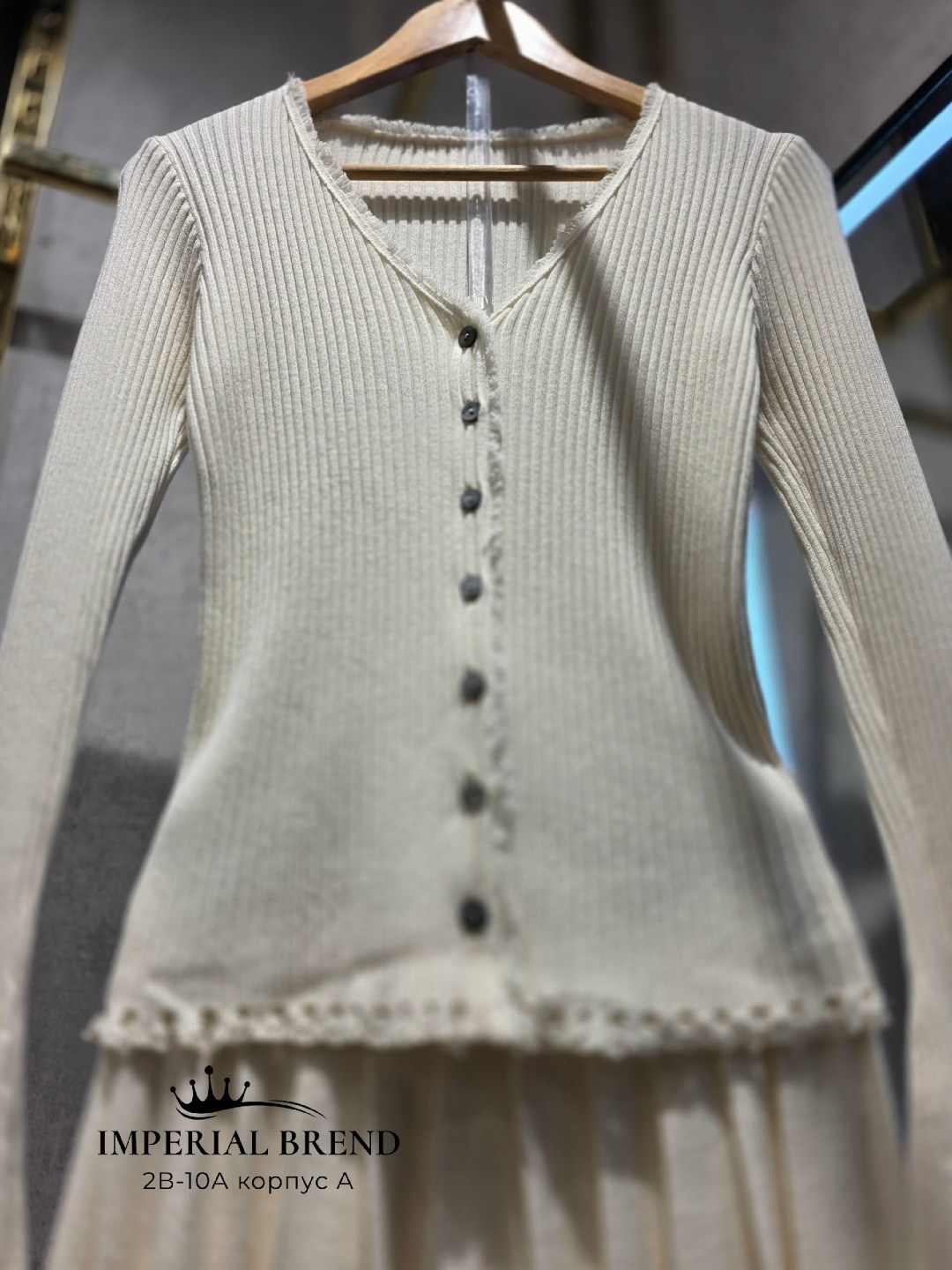 вязаные платья,костюм с юбкой,трикотажное платье,мини платье,костюм с юбкой женский