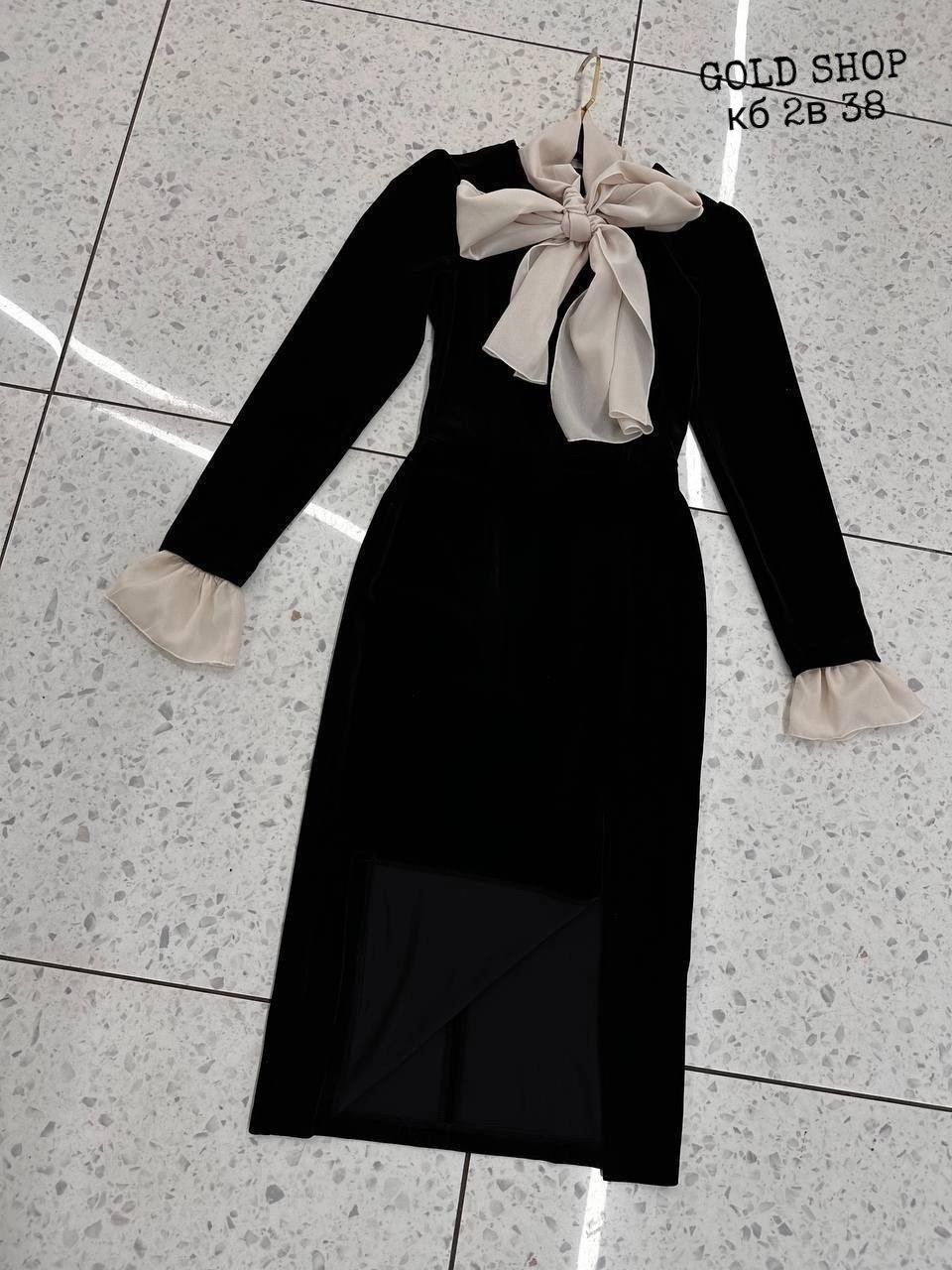 бархатное платье,платье с бантом,платье стильное,платья из бархата,платье с высоким воротником