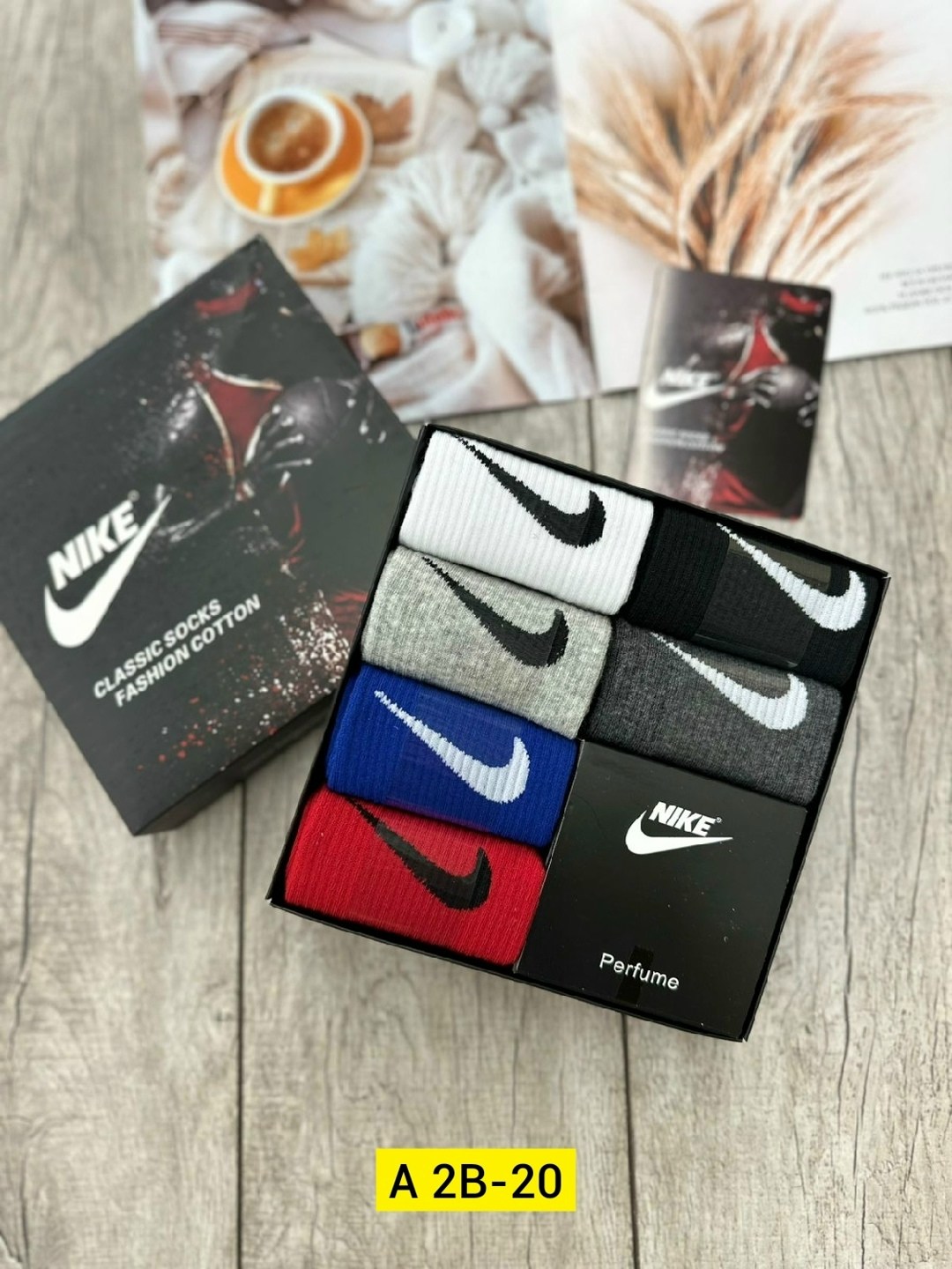 мужские носки nike,носки nike спортивные высокие набор 5 пар,носки высокие nike набор мужских носков,носки nike в коробке,носки мужские