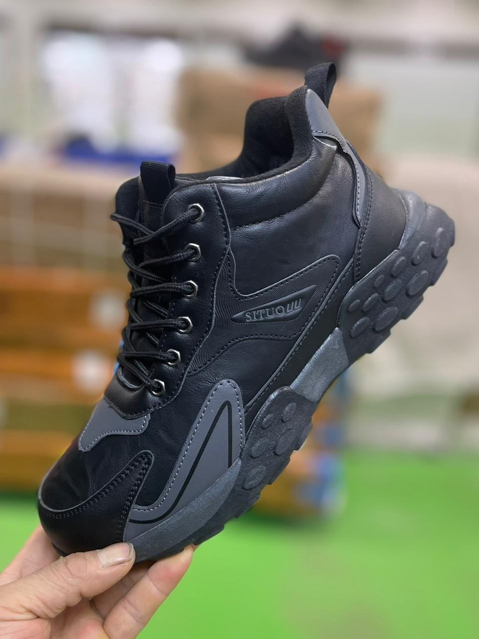 ,кроссовки зимние,зимние мужские кроссовки,кроссовки мужские,мужские зимние ботинки