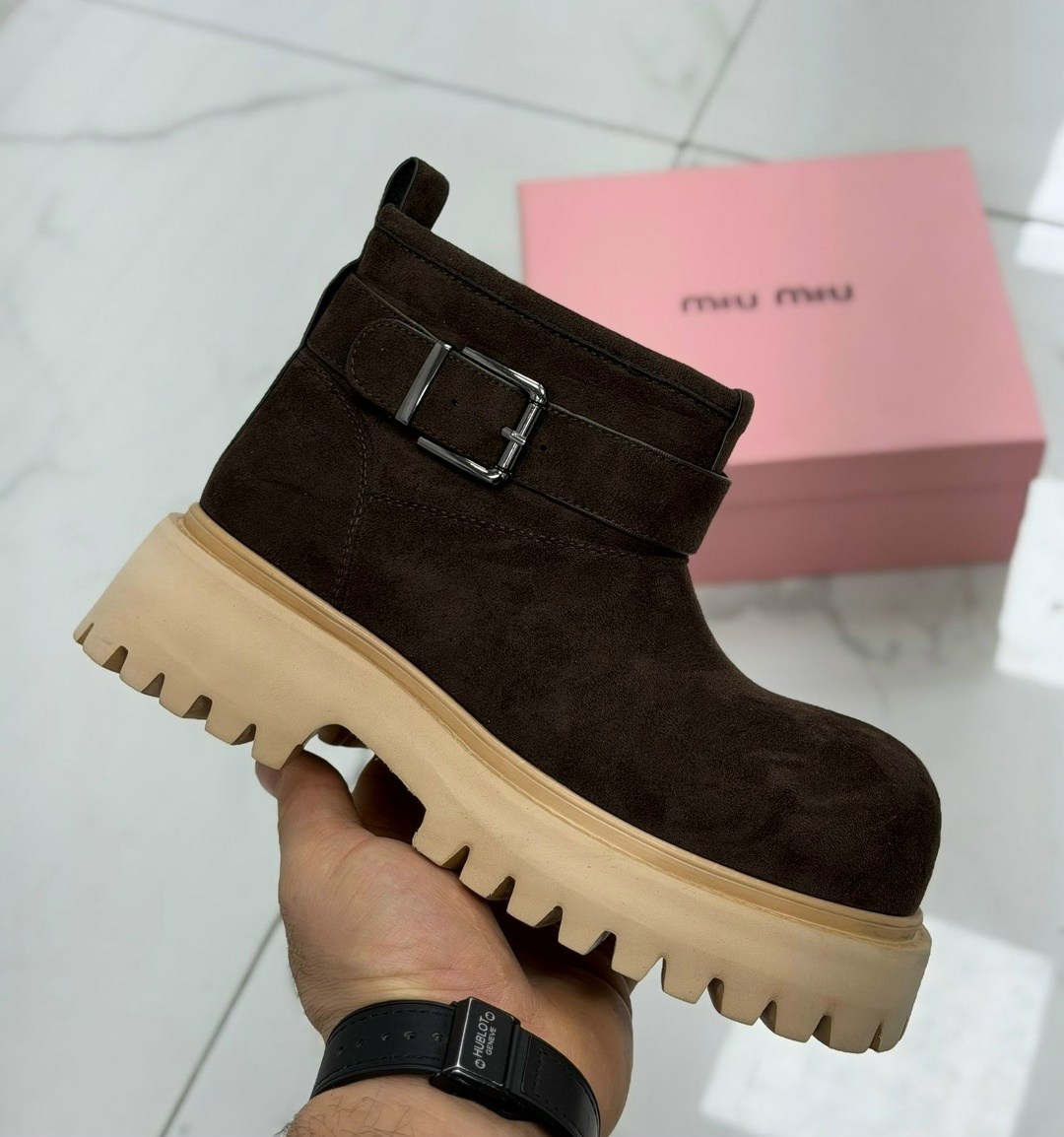 ботинки замшевые miu miu,ботинки miu miu,,ботинки миу миу,ботинки