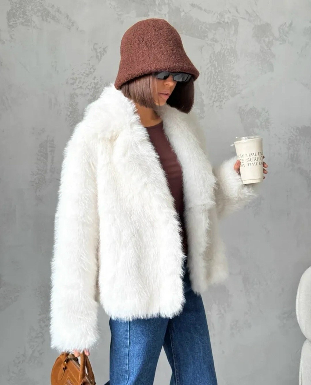 белая шуба,шубка,шуба,женская шуба,шуба искусственная