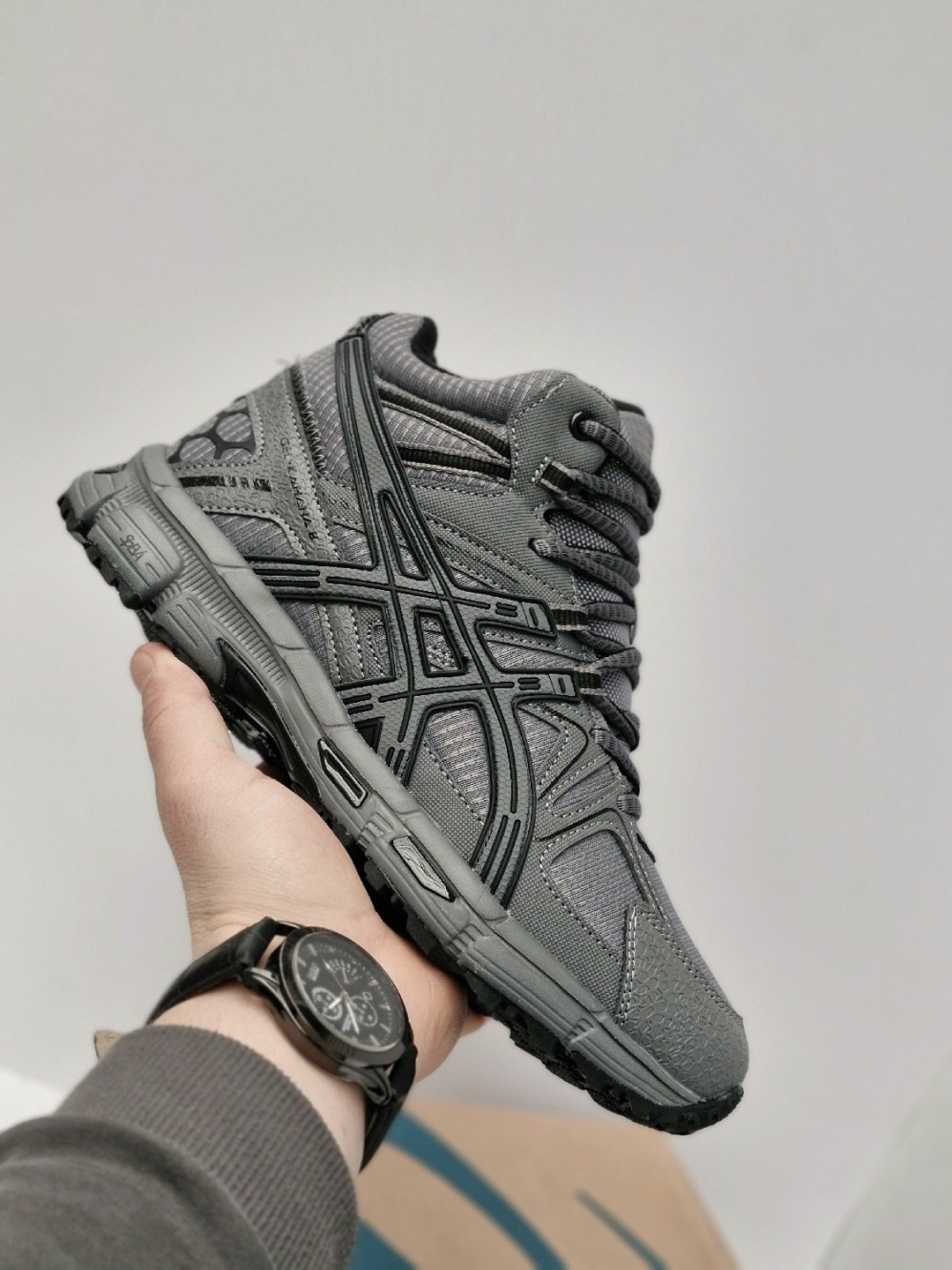 зимние кроссовки asics gel kahana 8 hi,кроссовки asics зимние,асикс кроссовки,кроссовки мужские,кроссовки asics мужские