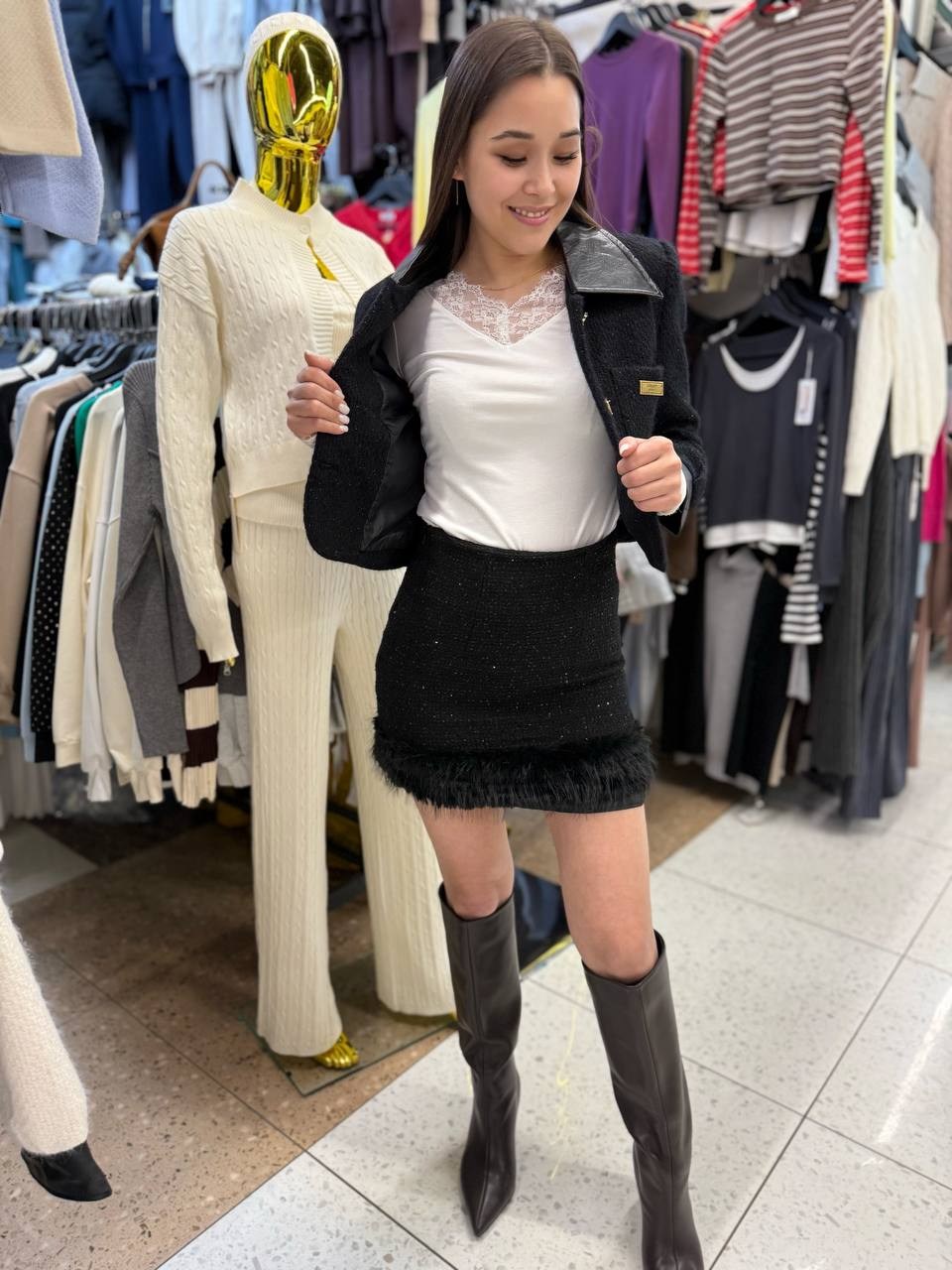 жакет,женский твидовый пиджак,жакет твидовый женский,короткое пальто,твидовая куртка