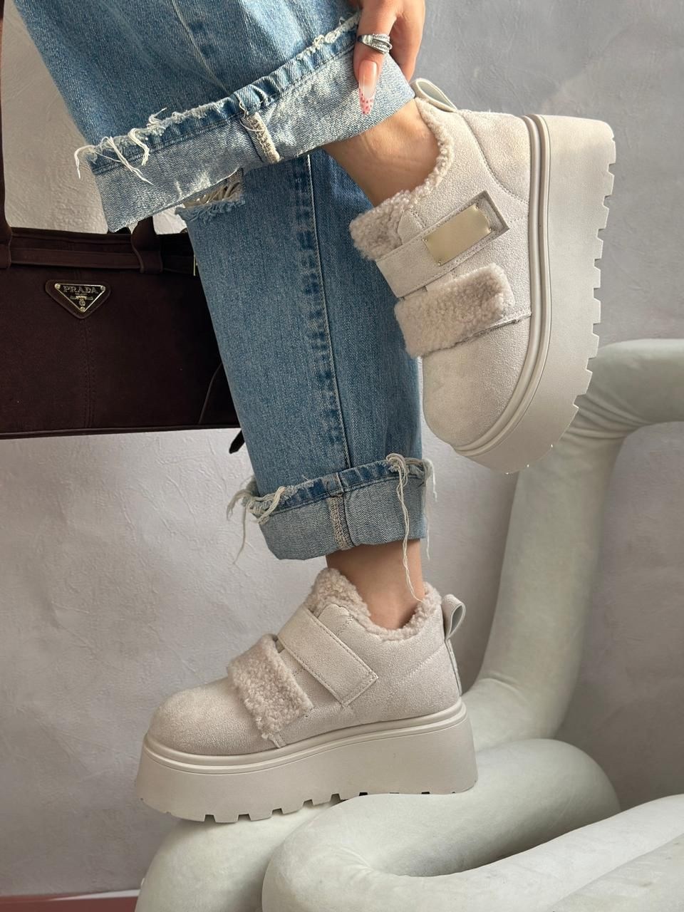 ,зимняя женская , женская,зимняя ,женские кроссовки на меховой платформе