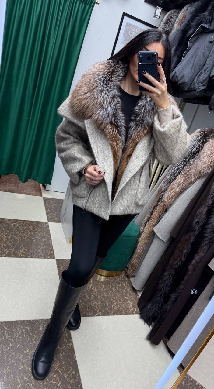 пальто с чернобуркой,чернобурка шуба,норковая шуба с чернобуркой,пуховик с чернобуркой,куртка с мехом