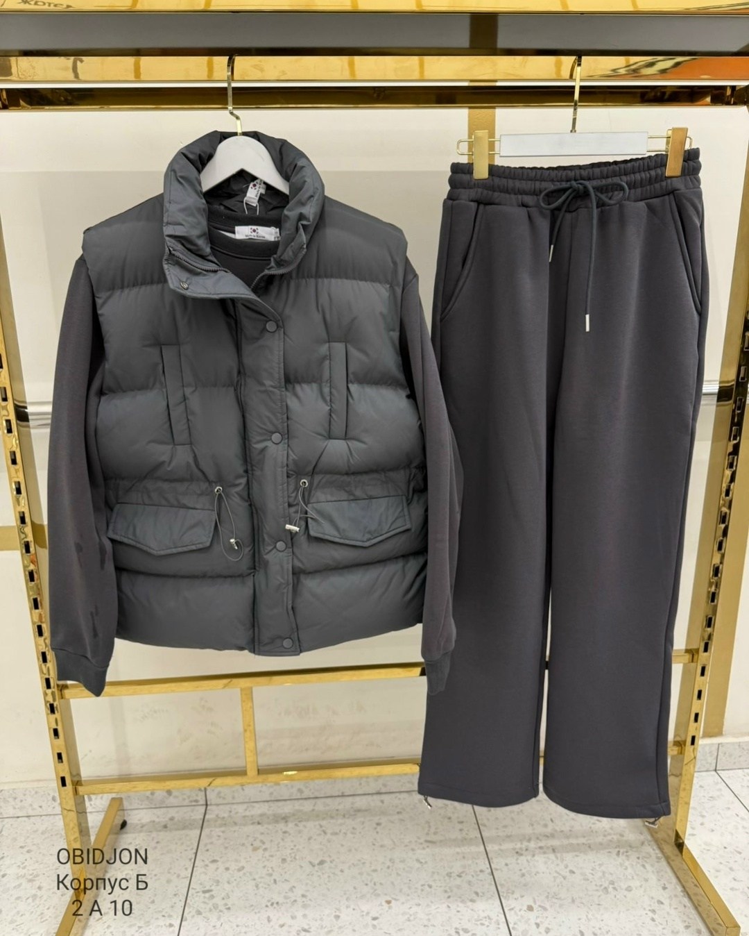 костюм тройка женский,cпортивный костюм женский на флисе,женский костюм на флисе тройка,костюм на флисе,спортивный костюм теплый женский с жилеткой