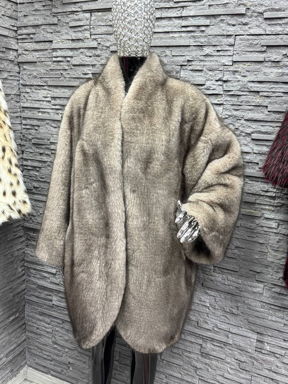 норковые шубы,женская шуба из натурального меха норки,модная шуба,шуба,шуба искусственная