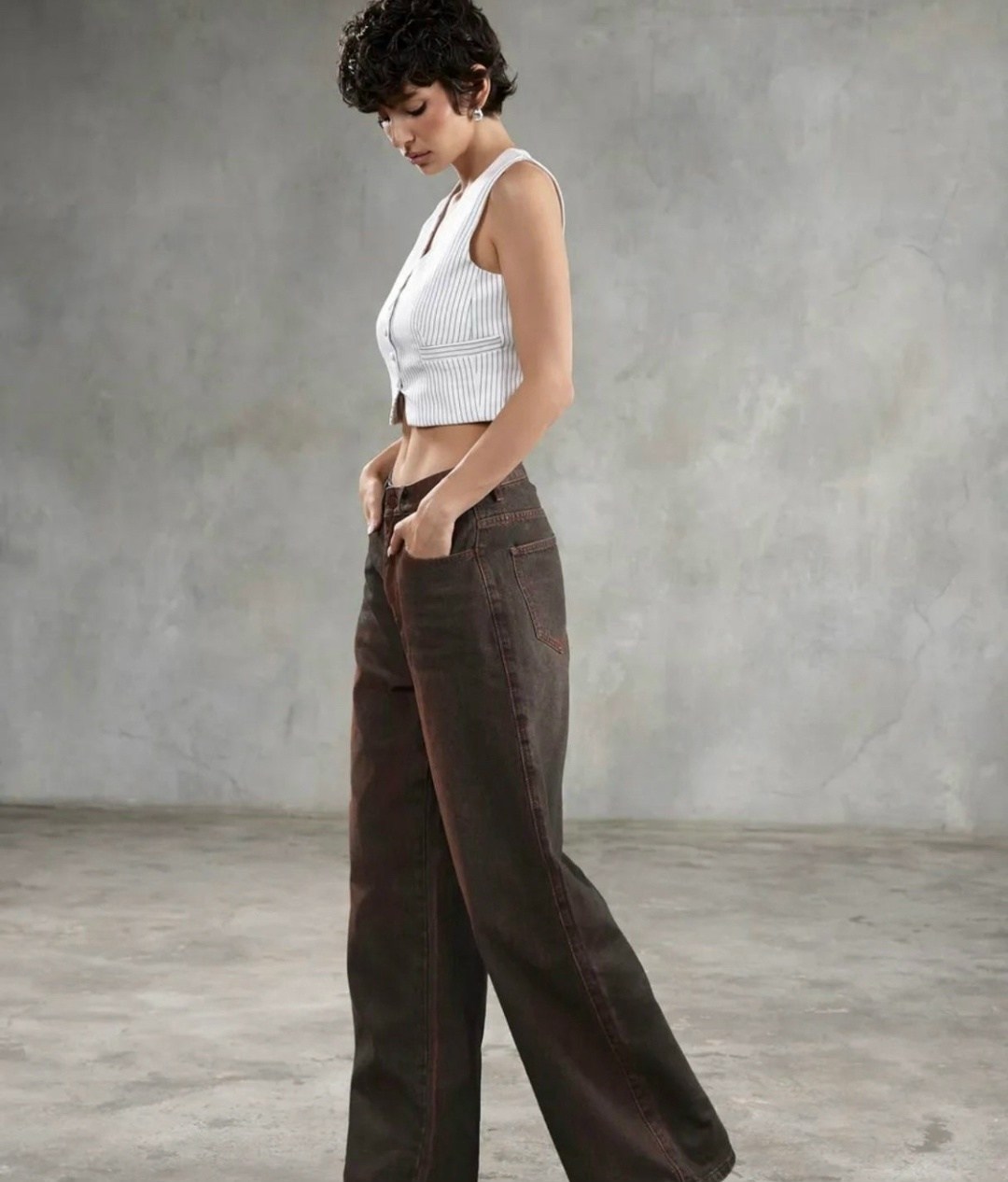 широкие джинсы,джинсовые брюки,широкие брюки,коричневые джинсы,широкие женские джинсы