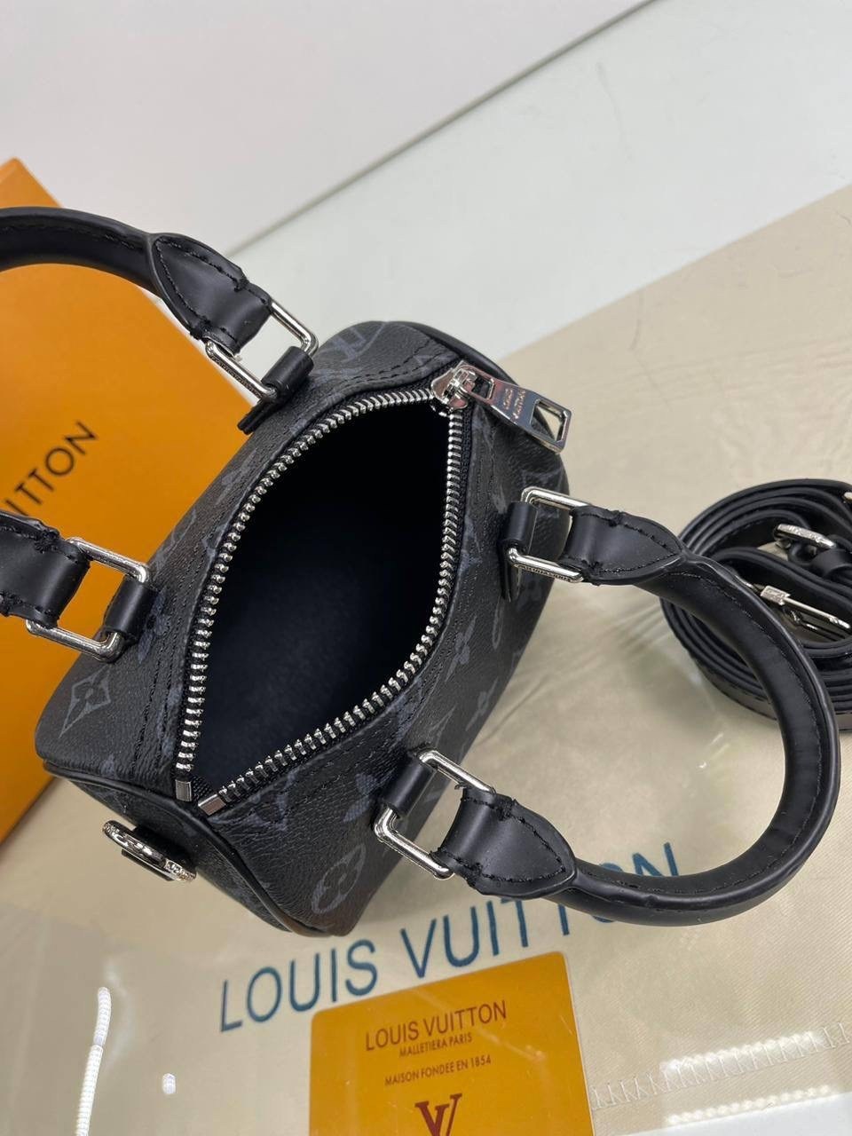 louis vuitton женская сумка,сумка louis vuitton,louis vuitton сумка на плечо,louis vuitton speedy,сумка луи виттон