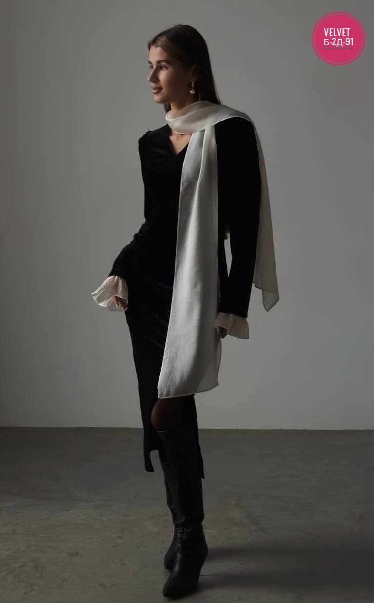 платье с бантом,бархатное платье,платье с высоким воротником,платье стильное,платья из бархата