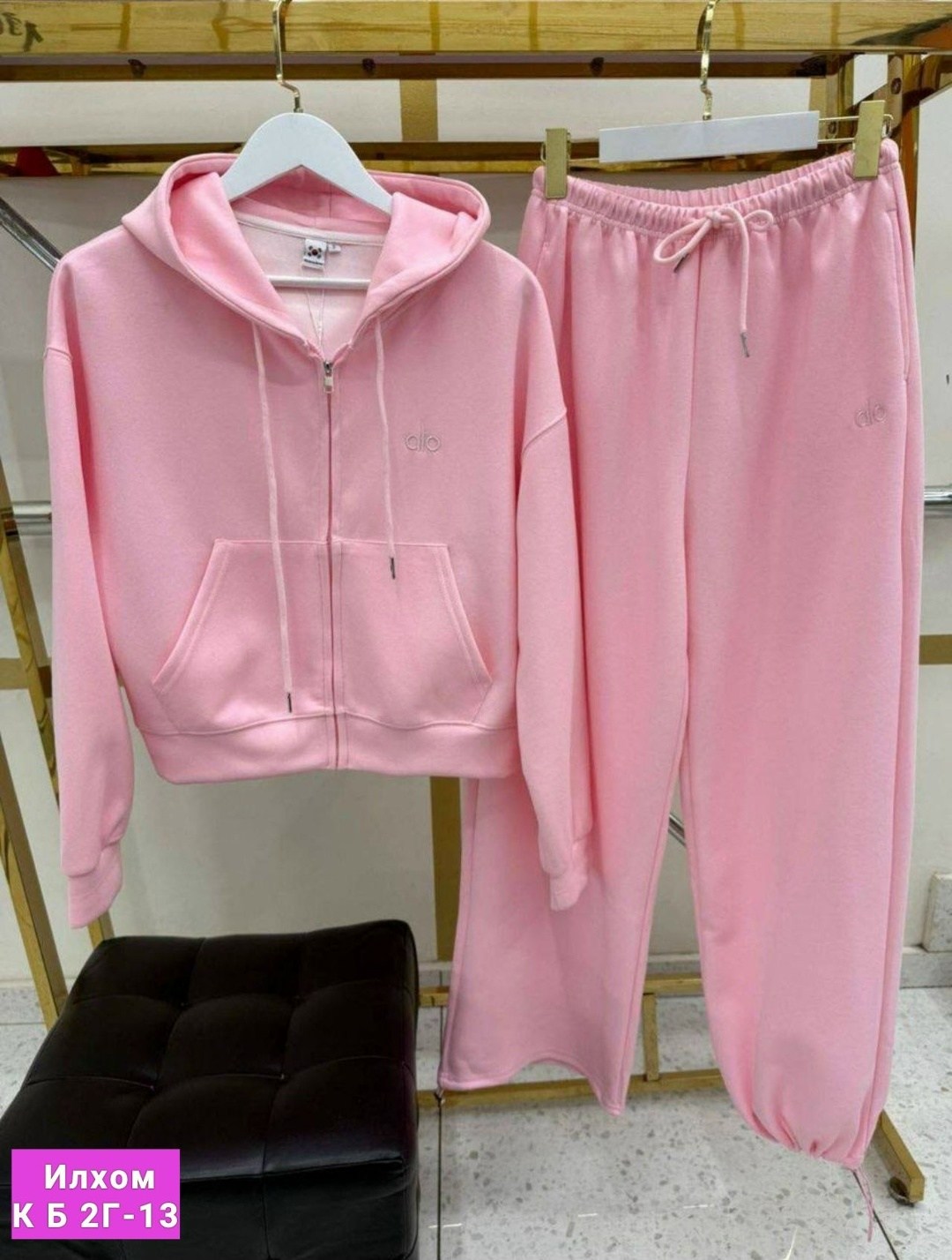 спортивные костюмы женские,спортивные костюмы,спортивный костюм женский ,спортивные костюмы женские рынок  цвет светло-серый,спортивные костюмы женские цвет светло-серый