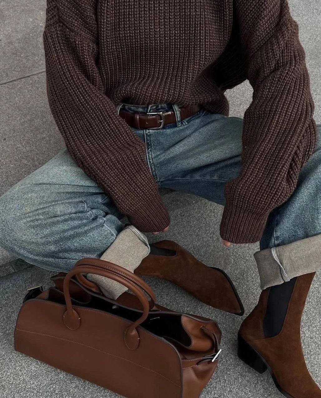 женский свитер оверсайз,свитер,модные свитера,коричневый свитер,объемный свитер