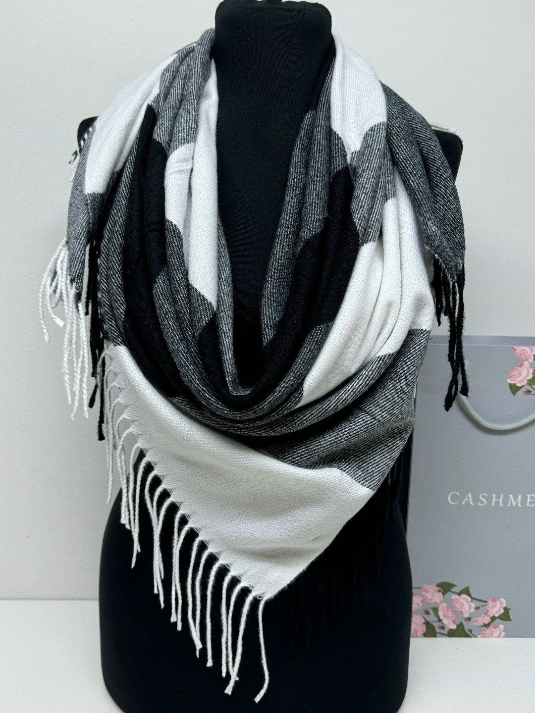 теплый кашемировый платок,платок кашемировый,платки теплые,платок женский теплый,платки шарф