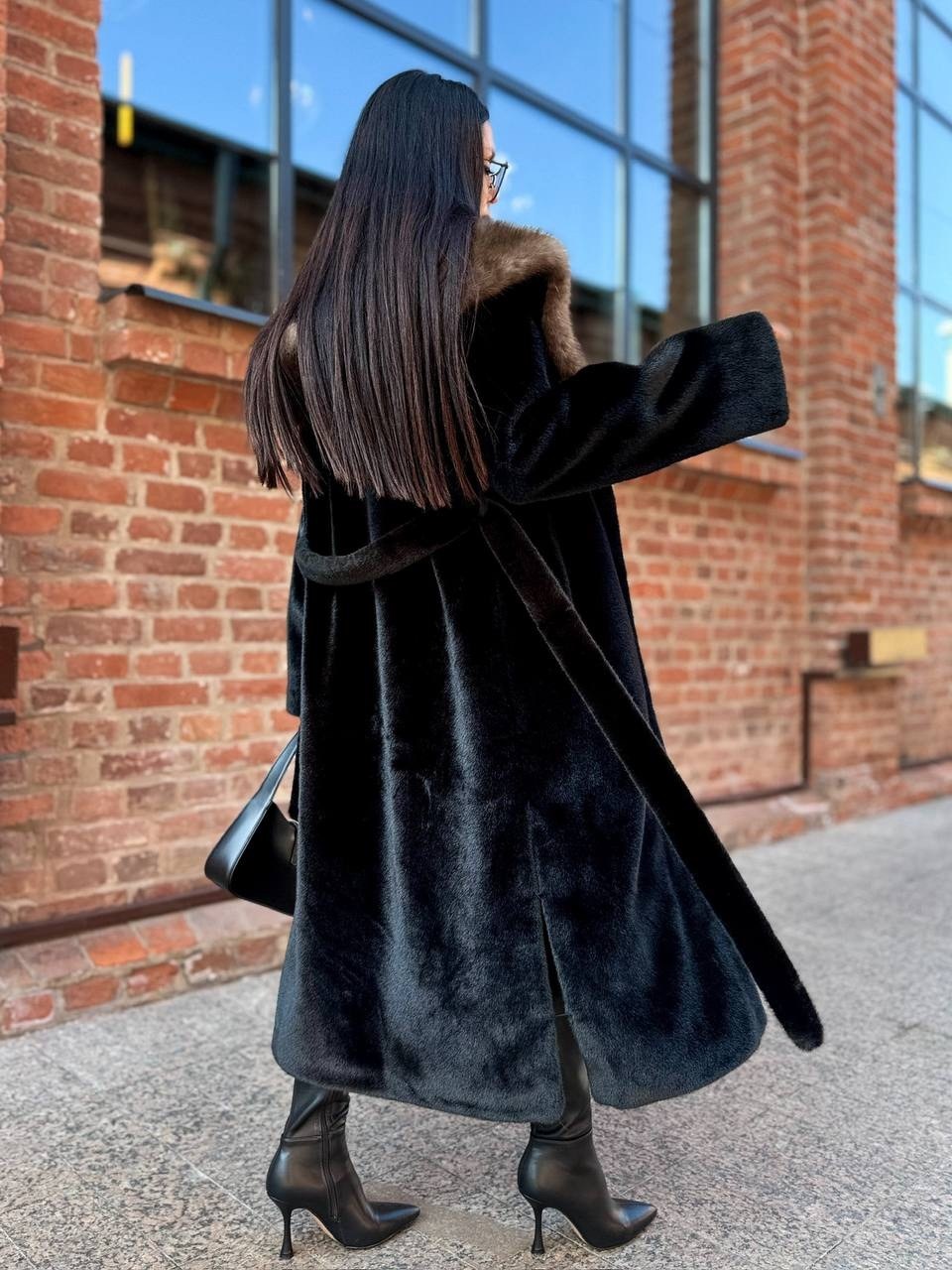 искусственные шубы,шуба,шуба женская,норковая шуба,длинная шуба