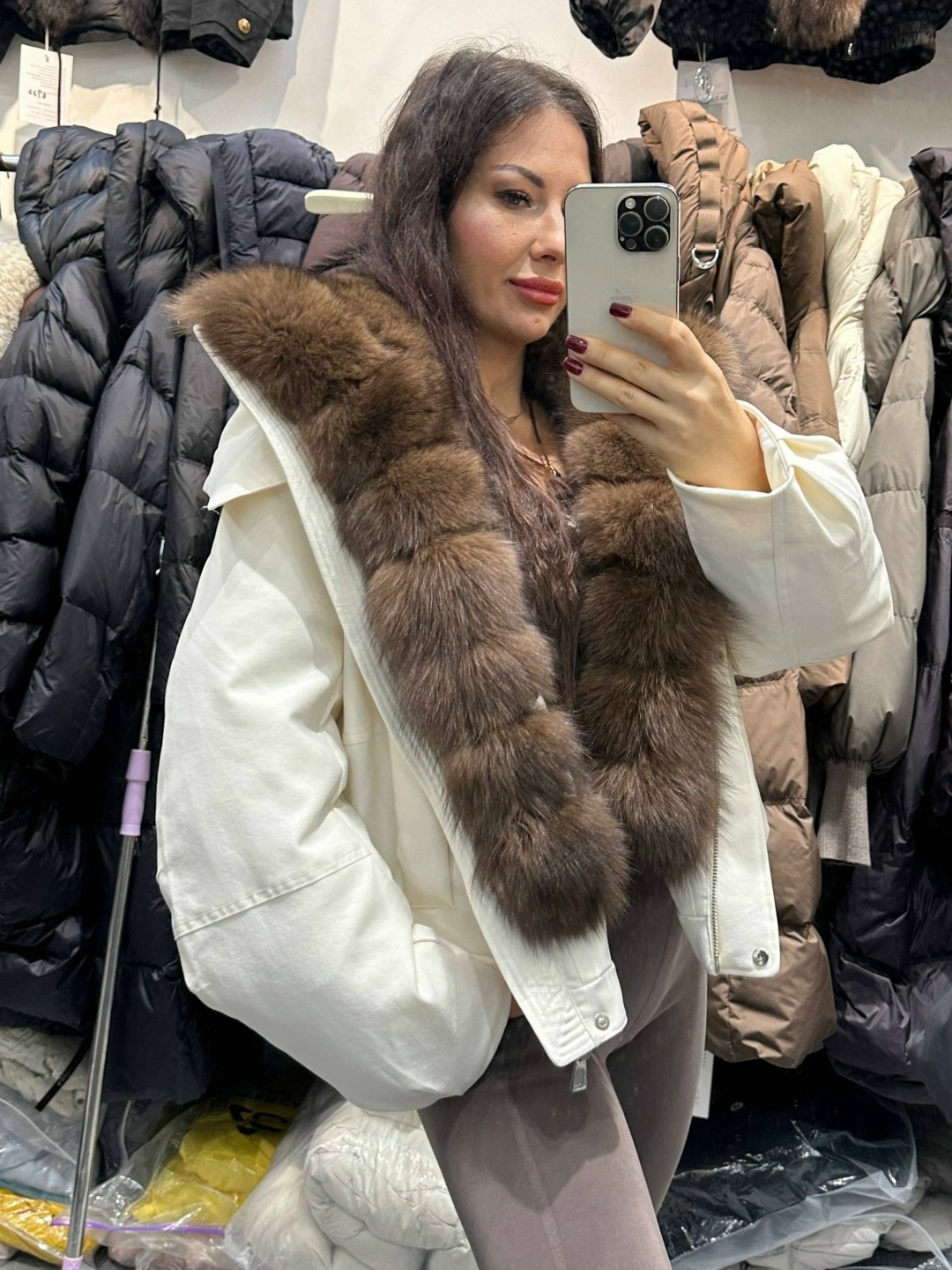 пуховик женский с натуральным мехом,пуховик с натуральным мехом,пуховик с мехом,куртка с натуральным мехом,парка с мехом песца
