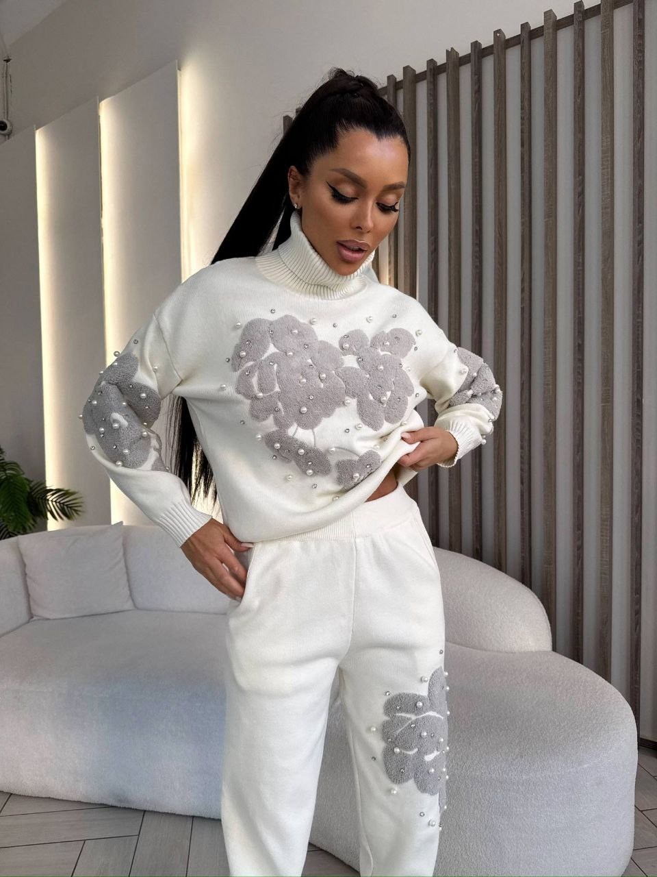 трикотажный костюм женский,трикотажные костюмы,белый трикотажный костюм,вязаный костюм,костюм женский вязаный