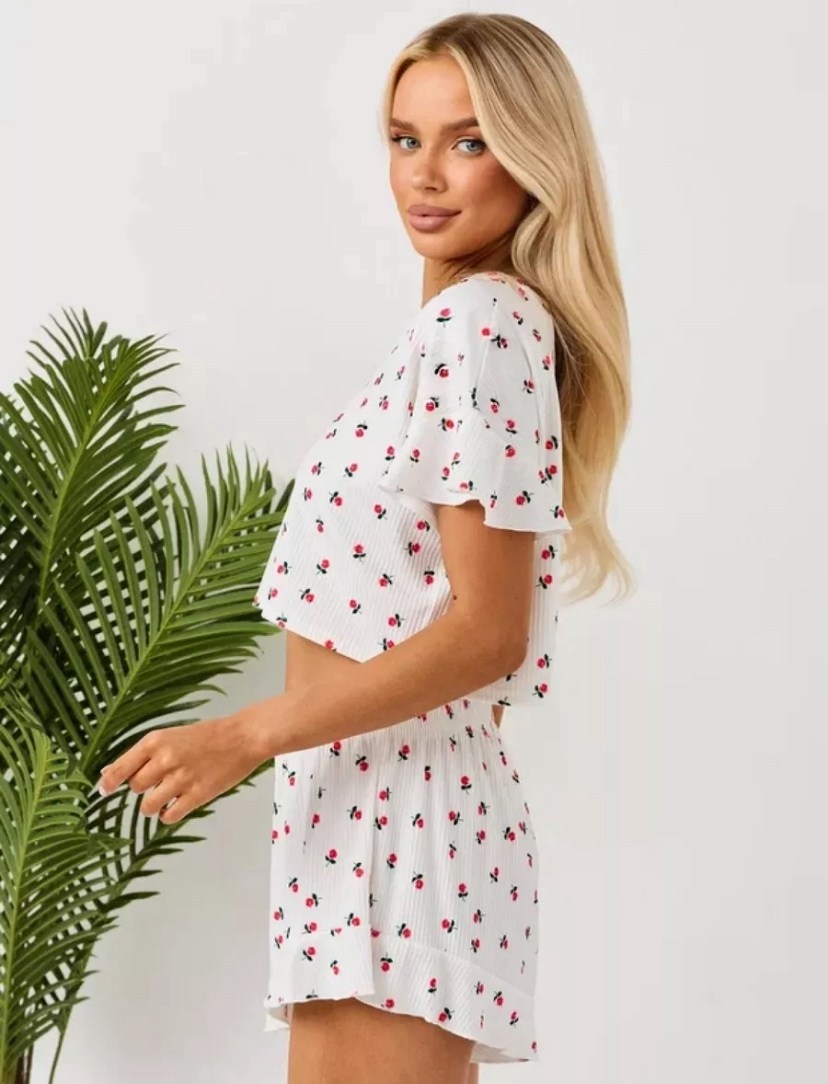 пижамы женская с шортами,пижама с принтом,домашняя пижама с шортами,пижама с сердечками с шортами и топом костюм летний для дома umood 218997300,пижамы женски