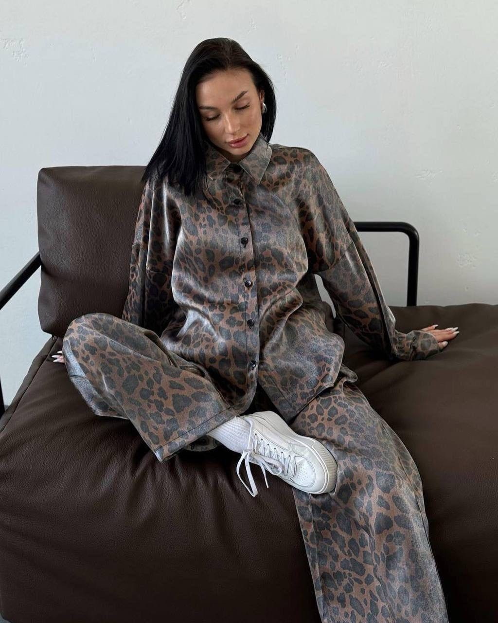 женская повседневная рубашка с леопардовым,костюм женский леопард,леопардовые костюмы,женская шифоновая рубашка с леопардовым принтом,леопардовый костюм женский