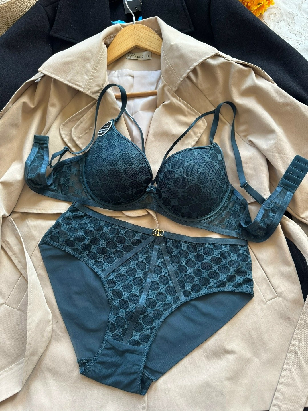 комплекты нижнего белья,женский комплект нижнего белье,комплект нижнего белья weiyesi,белье нижнее,женская нижнее белье