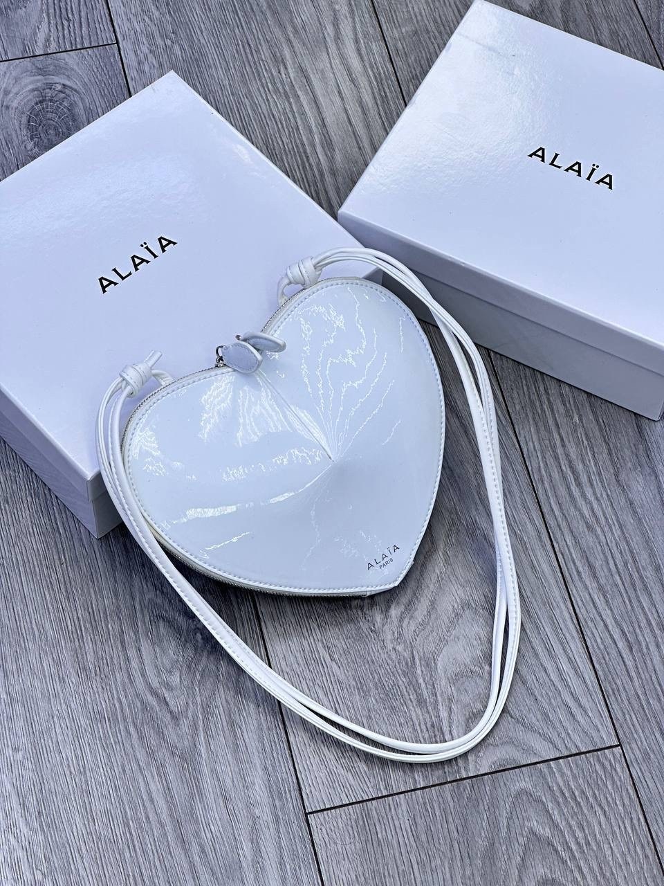 сумка женские,alaia сумка,сумка сердце,сумки,сумка в форме сердца