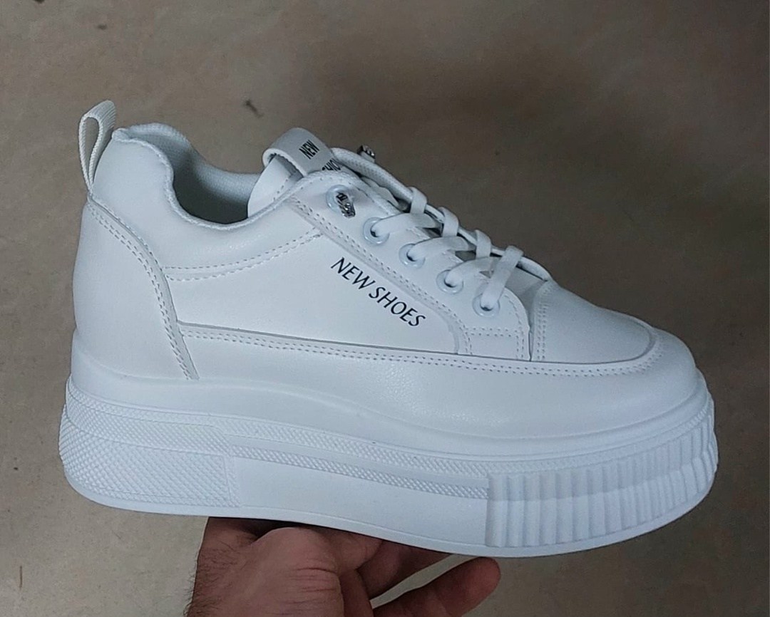 ,кроссовки женскиe,кроссовки для женщин,массивные кроссовки, кроссовки