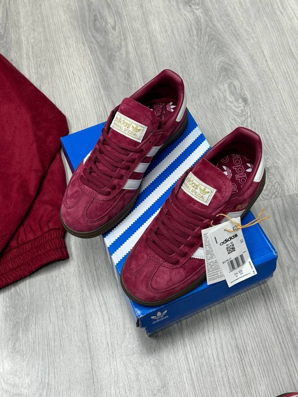 кроссовки adidas spezial,адидас бордовые,кроссовки adidas,adidas handball spezial,adidas handball spezial red