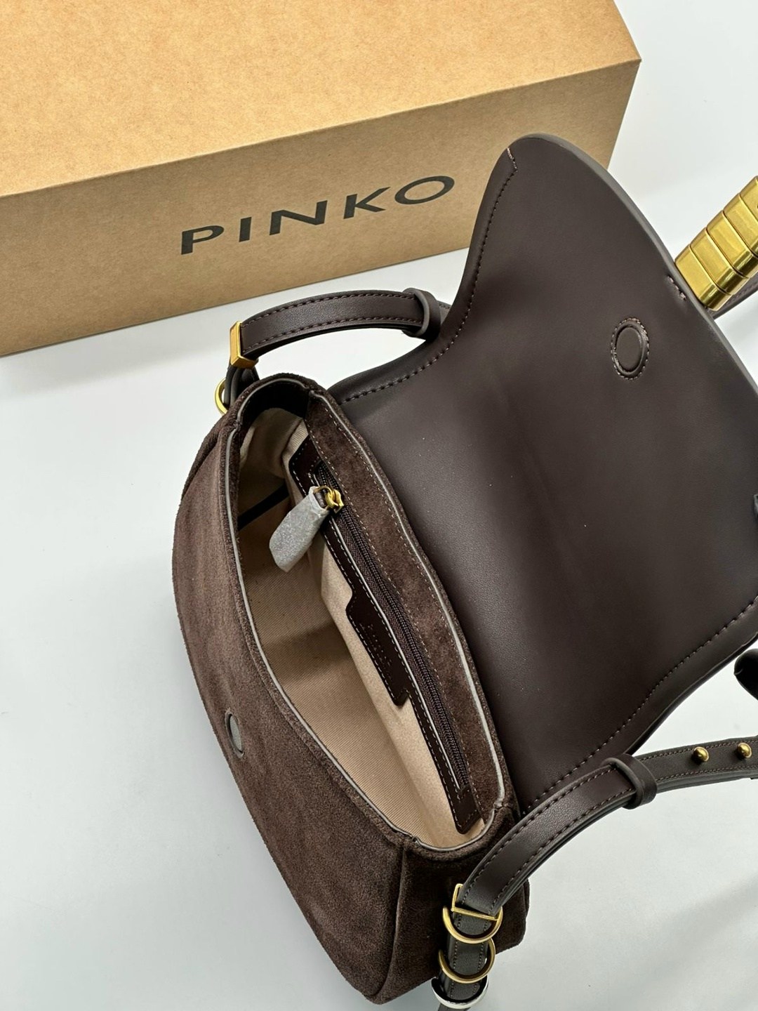 сумка coccinelle,сумка пинко из замши,замшевая сумка,сумка,сумка женская