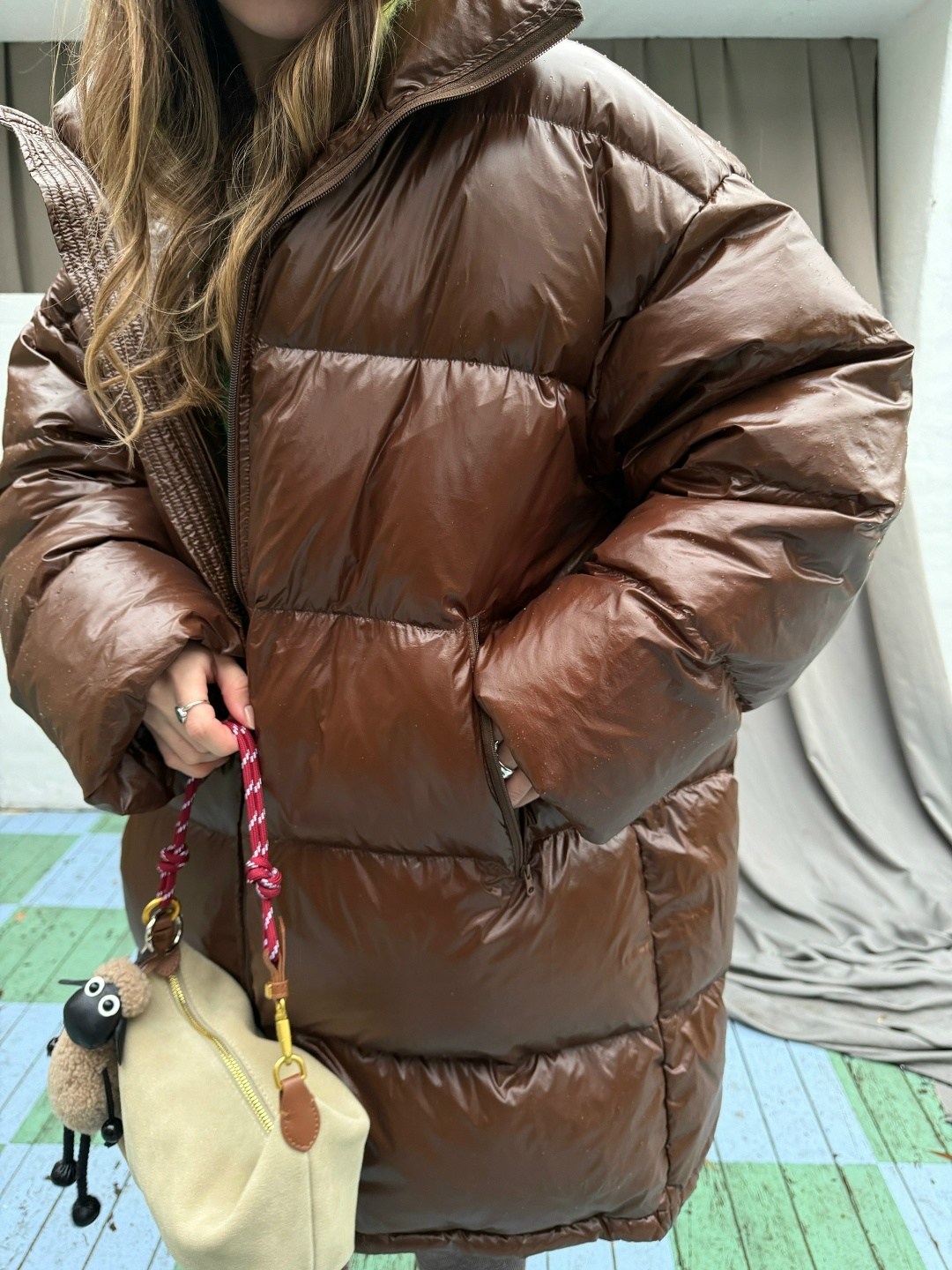 пуховик в стиле oversize,пуховик женский,пуховик,объемный пуховик,куртка оверсайз