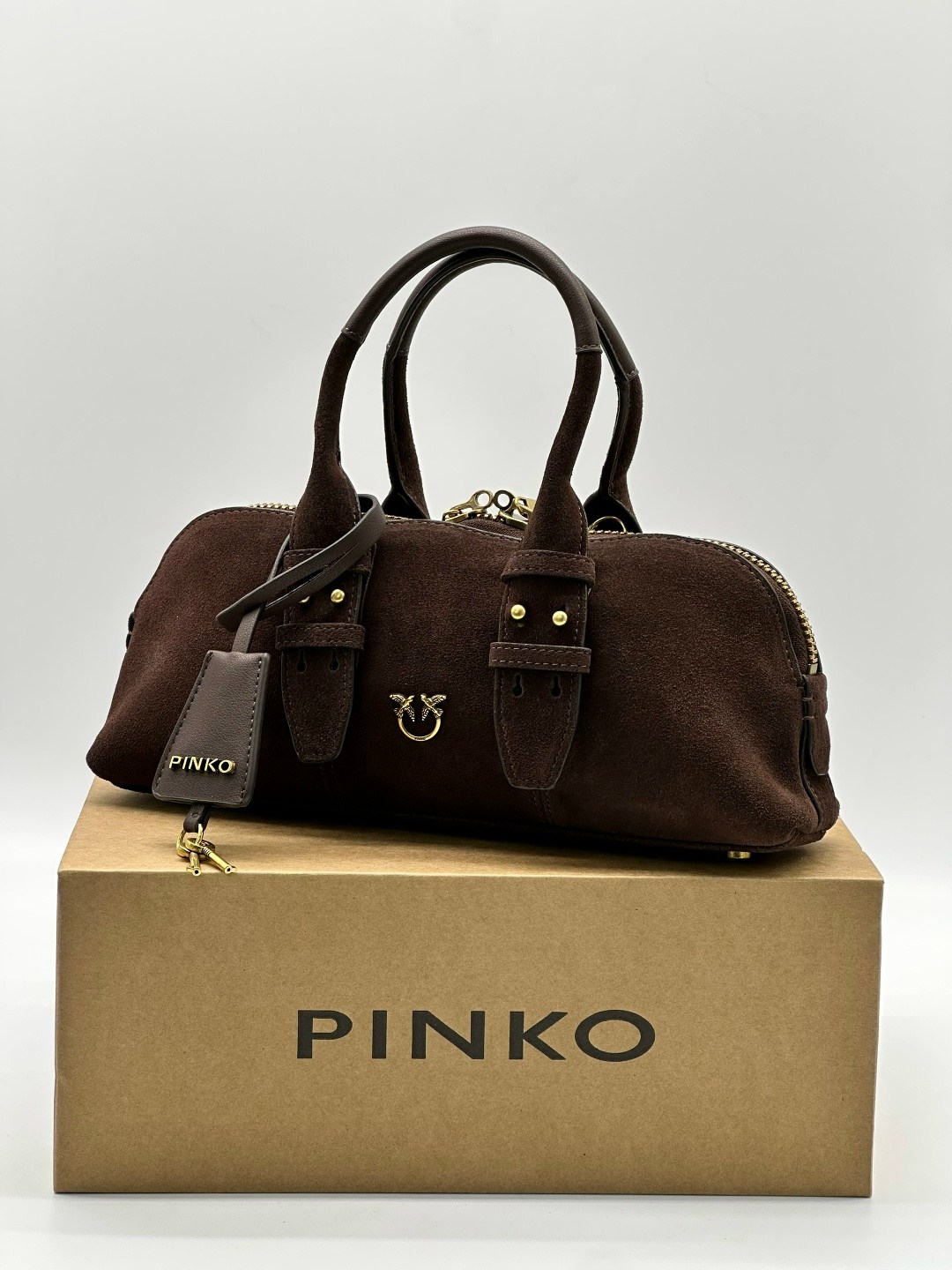 сумка женская miu miu натуральная замша,сумка женская miu miu из натуральной замши,женская замшевая сумка miu miu arcadie коричневая,сумка женская замшевая miu miu,замшевая сумка miu miu aventure