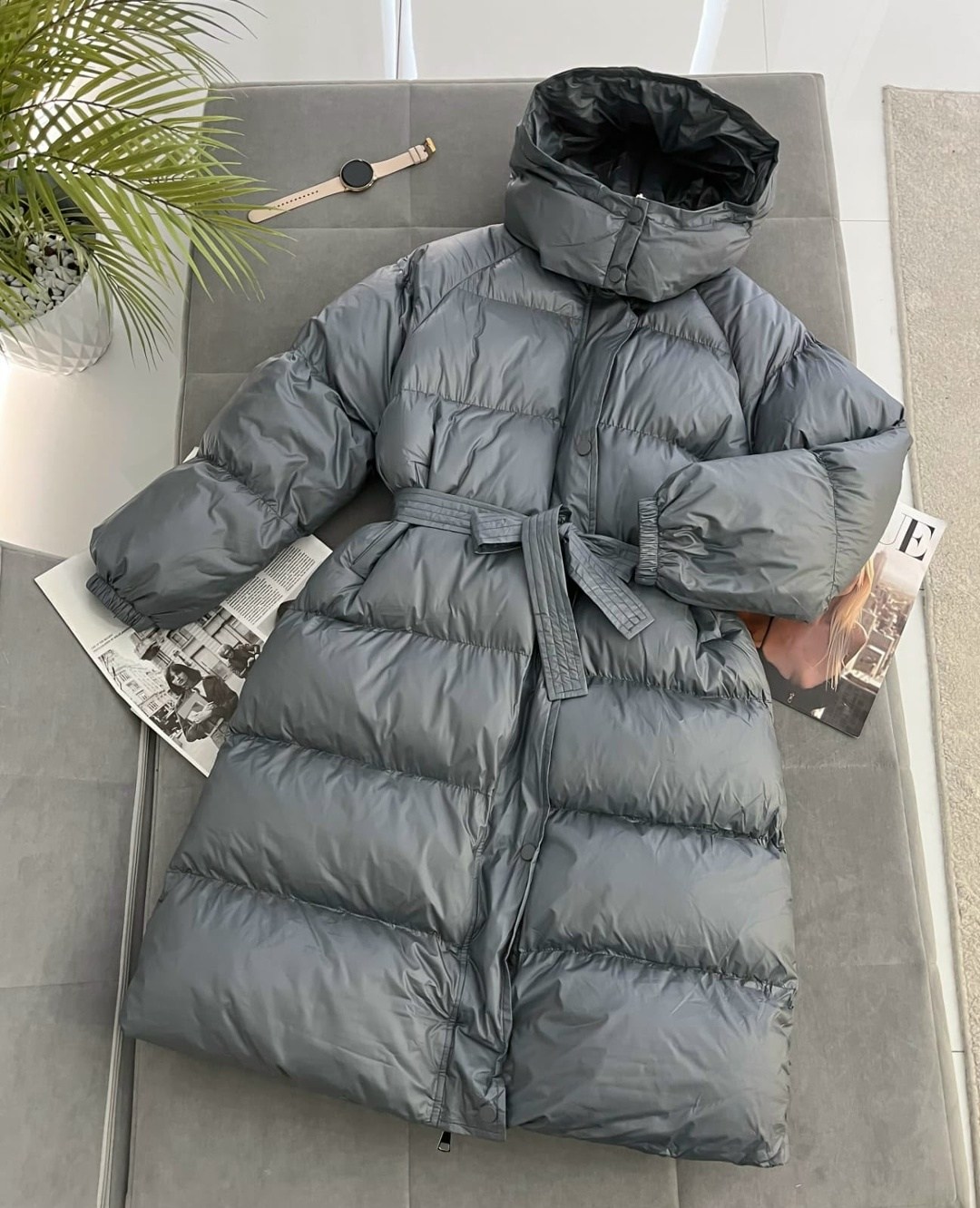 женский пуховик,длинные пуховики,женская тонкая длинная куртка-пуховик с капюшоном и поясом,женский пуховик зимнее пальто,пуховик
