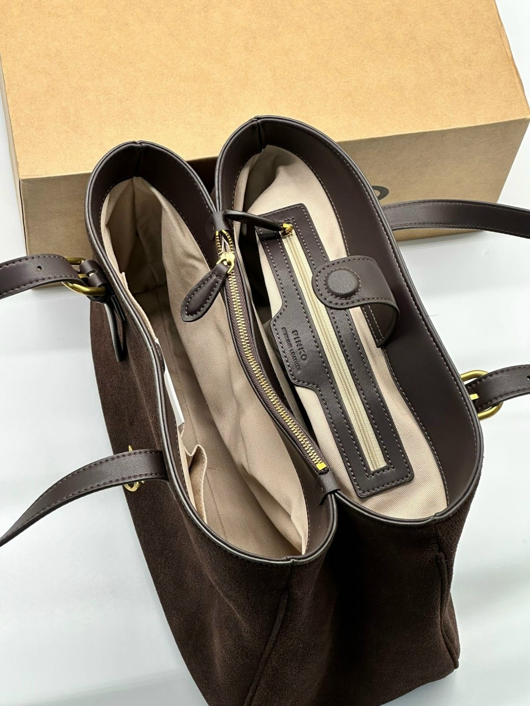 большая сумка хобо из натуральной замши, цвет коричневый,замшевые сумки милано,сумка замшевая,сумка замшевая коричневая,женская сумка замшевая