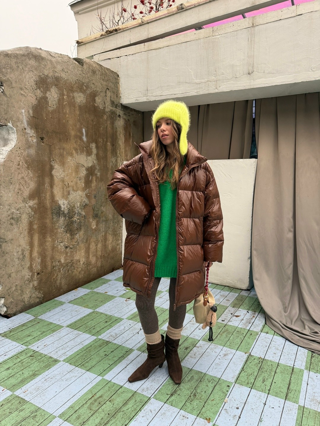 пуховик в стиле oversize,пуховик женский,пуховик,объемный пуховик,куртка оверсайз