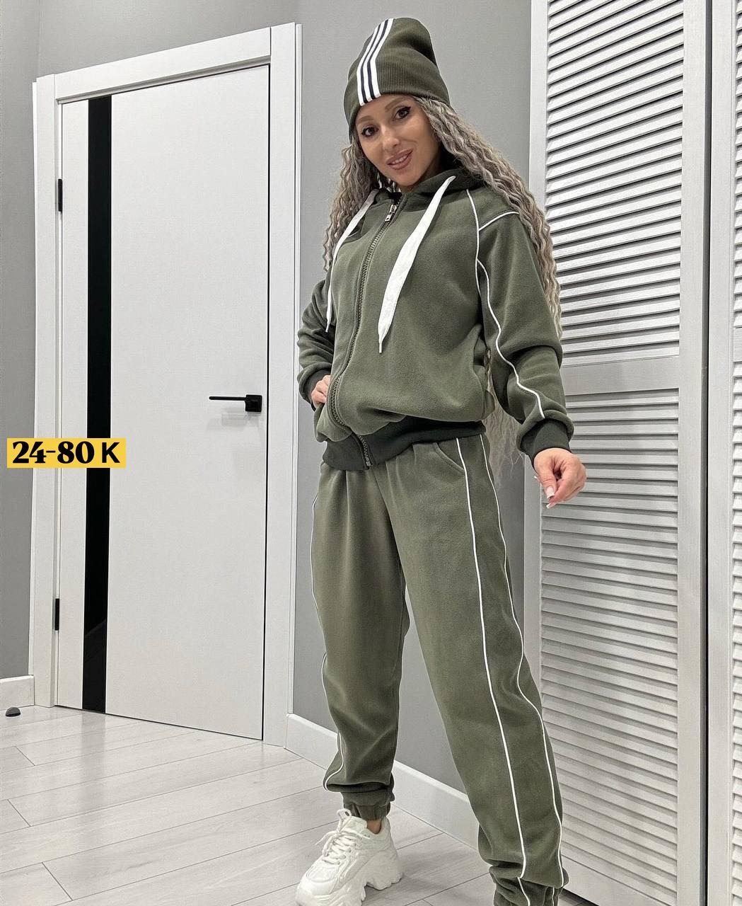 костюм двойка на флисе,теплый костюм,стильные женские костюмы,флисовые костюмы,женские костюмы