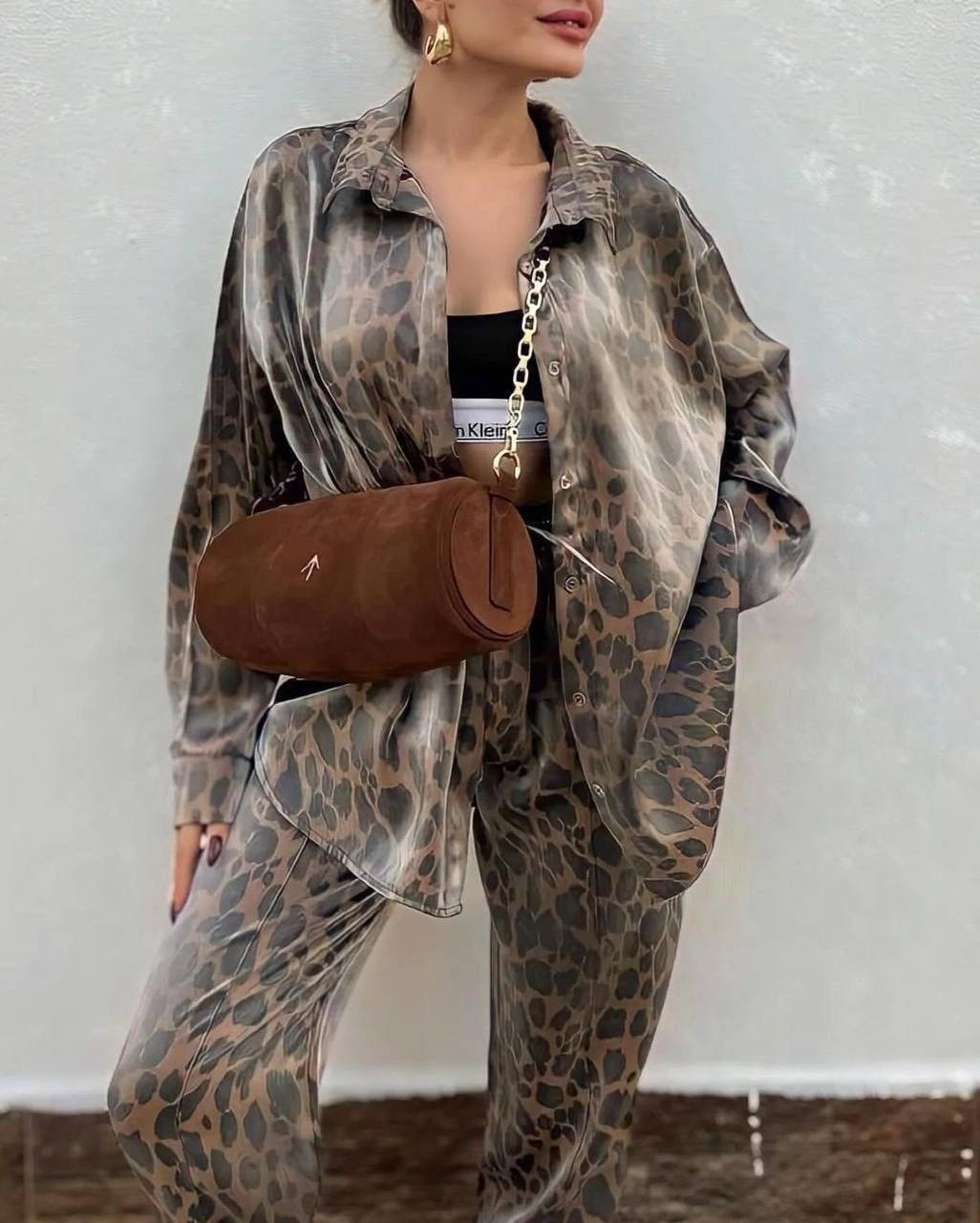 женская повседневная рубашка с леопардовым,костюм женский леопард,леопардовые костюмы,женская шифоновая рубашка с леопардовым принтом,леопардовый костюм женский