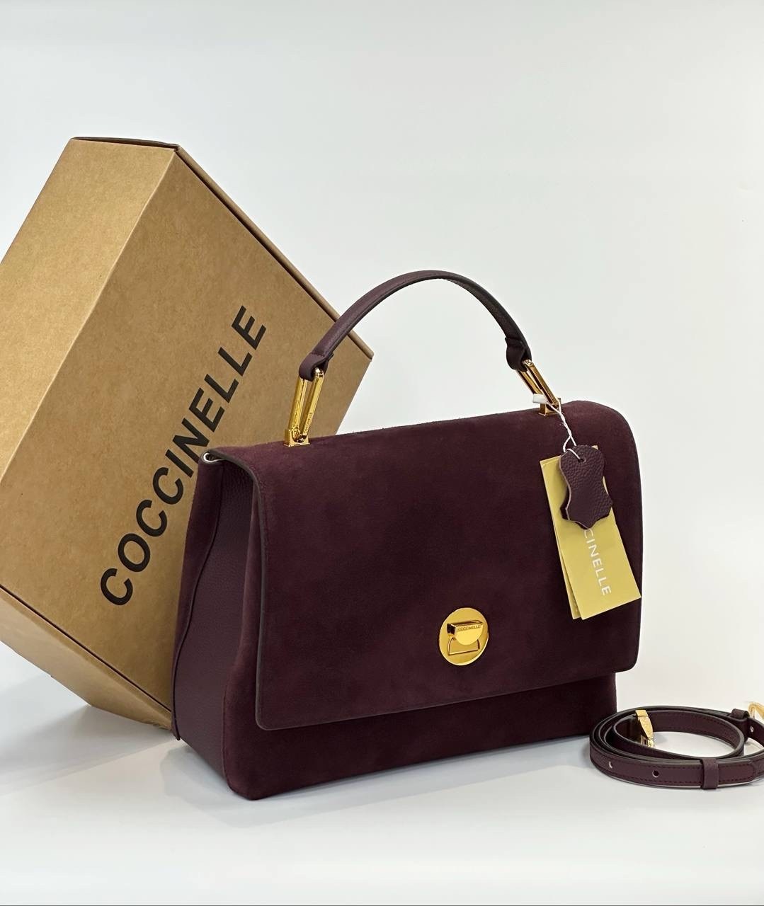 сумка coccinelle liya suede,замшевая сумка,замшевая сумка coccinelle,сумка женская замшевая,сумка coccinelle
