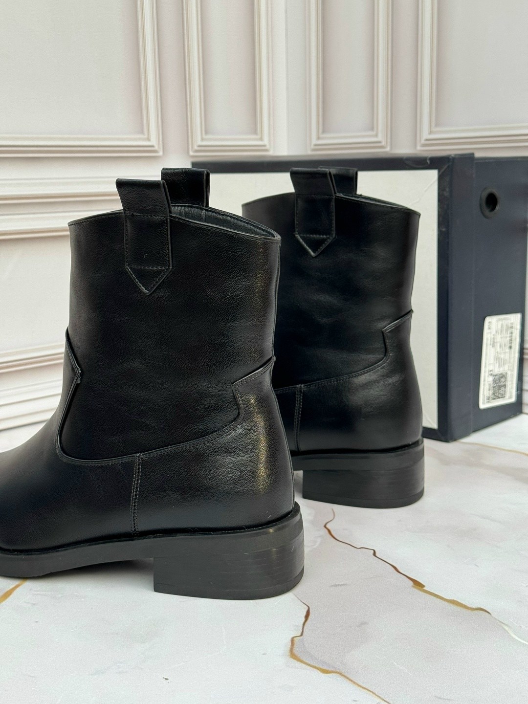 ,ботинки женские демисезонные казаки замшевые reversal,деми замшевые полусапоги,замшевые ботинки,ботинки казаки зимние замшевые mode w 243003892