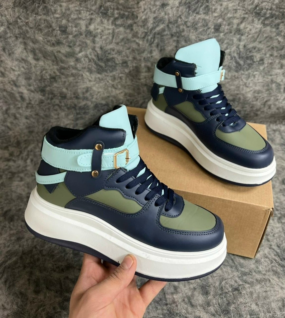 женские кроссовки,высокие кроссовки,,зимние женские кроссовки,высокие кроссовки женские