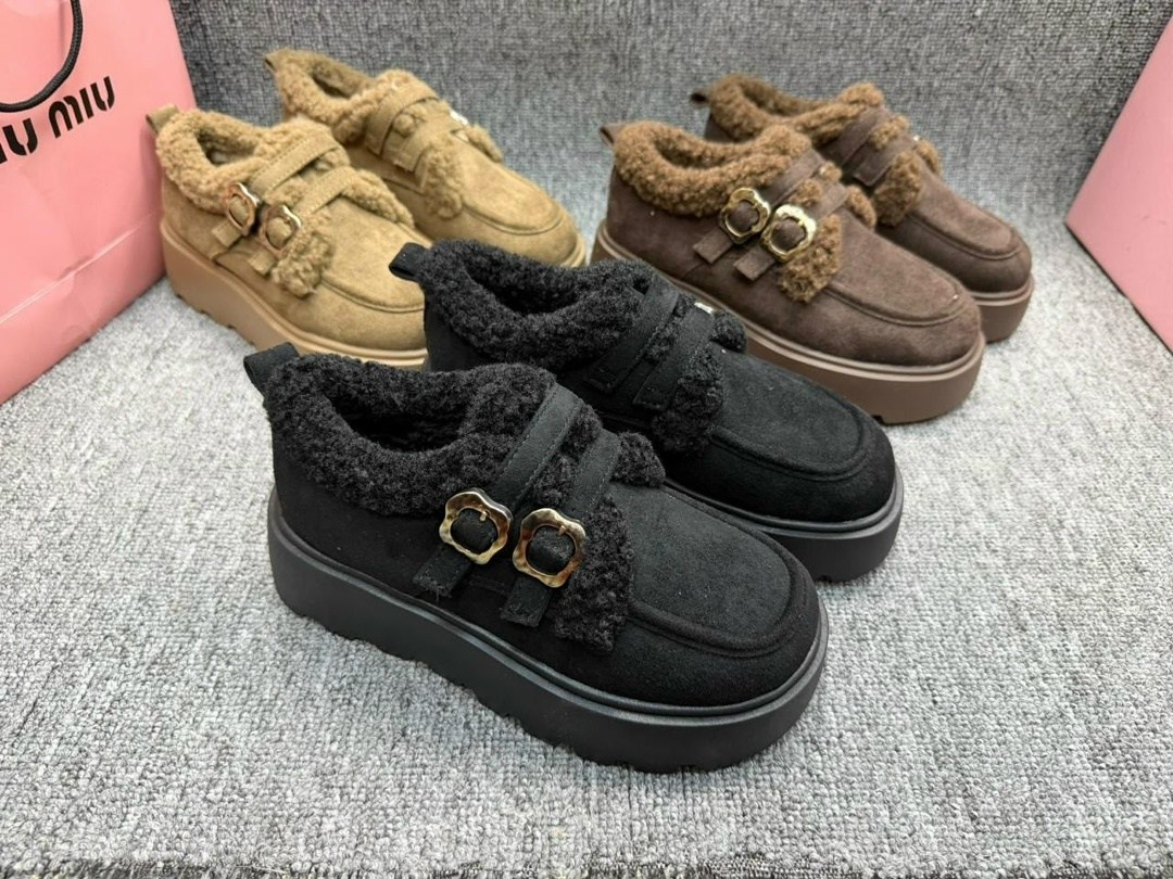 ,зимняя женская ,женская ,лоферы на меху, на плоской подошве