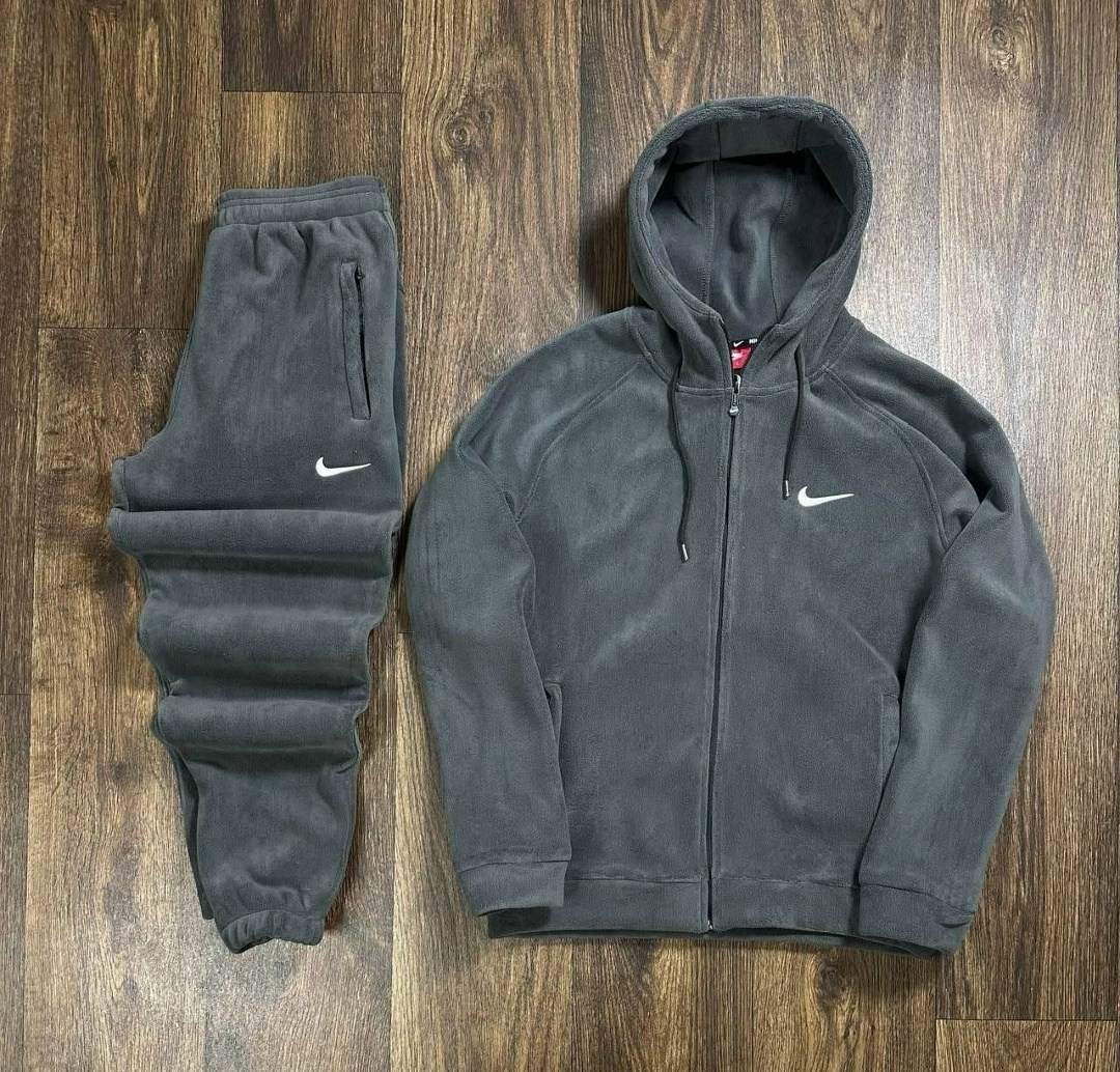 спортивный костюм nike на флисе,мужской спортивный костюм на флисе,мужской спортивный костюм nike зимний на флиске теплый,спортивные костюмы на флисе,флисовый костюм nike