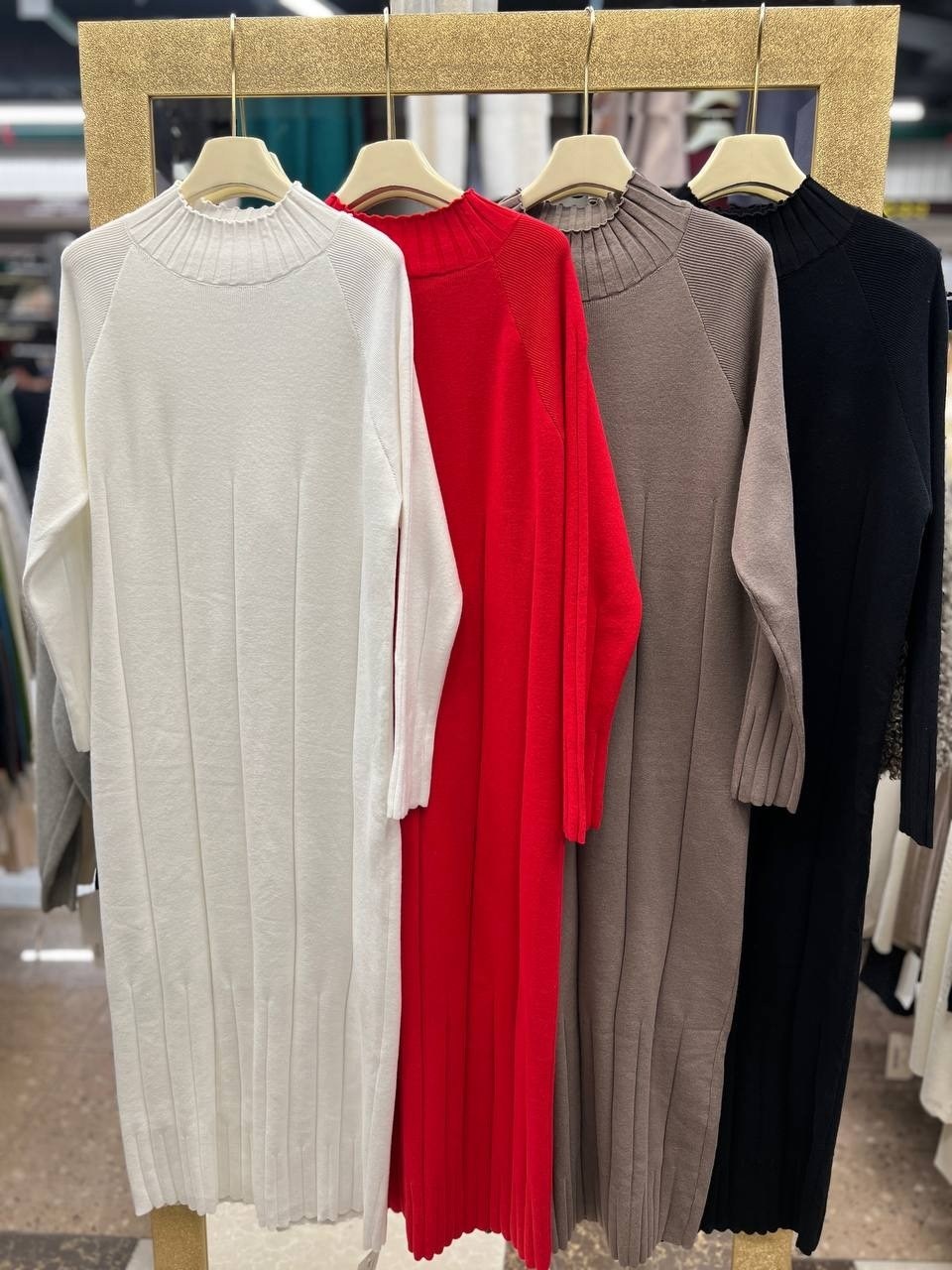 трикотажное платье,вязаное платье,платье-свитер,трикотажное платье макси,вязаное платье свитер