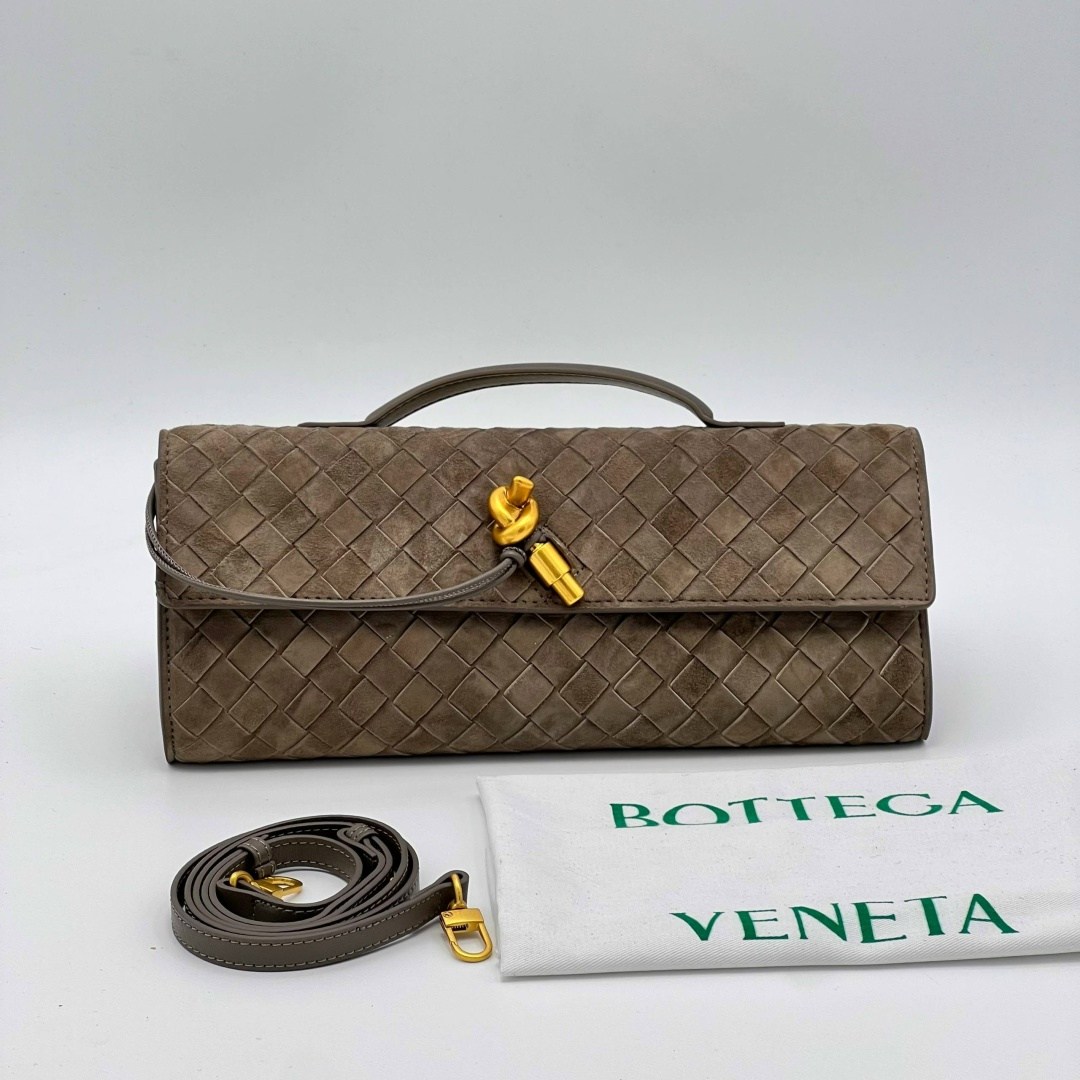 bottega veneta клатч,bottega veneta сумки женские,сумка bottega veneta,кожаный клатч bottega veneta,клатч