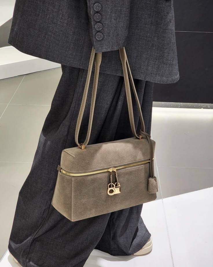 сумка замшевая,сумка из натуральной замши,женская сумка замшевая,сумка из замши,замшевая коричневая сумка