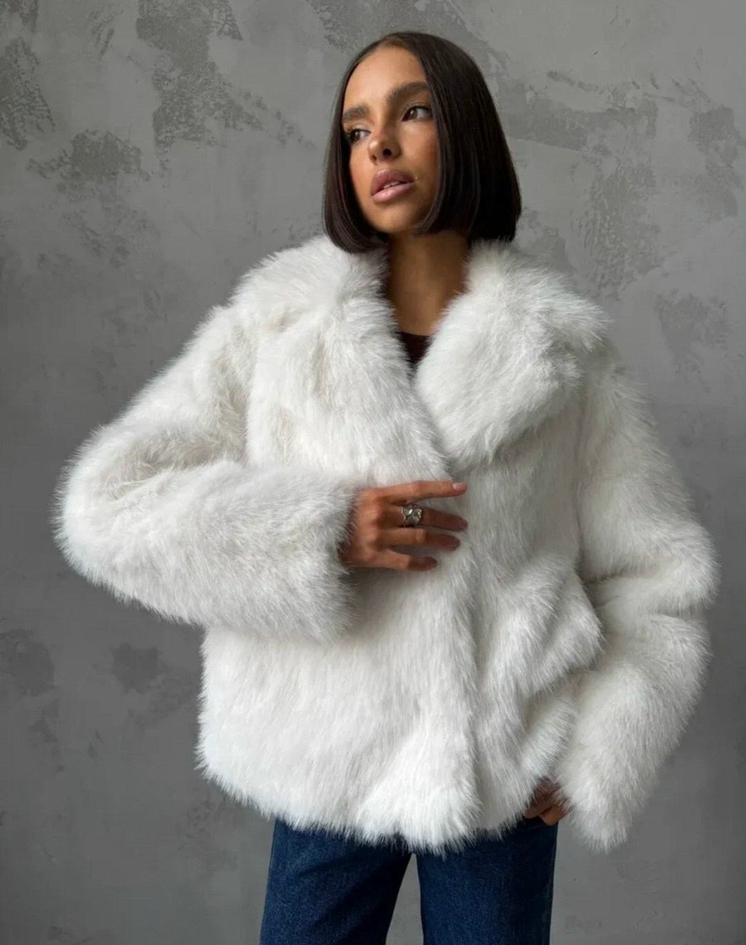 белая шуба,шубка,шуба,женская шуба,шуба искусственная
