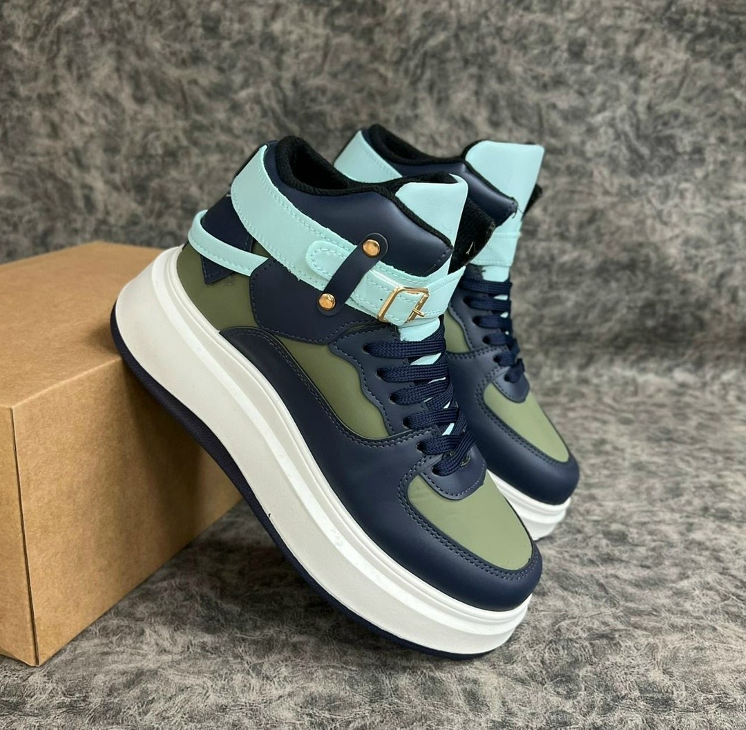 женские кроссовки,высокие кроссовки,,зимние женские кроссовки,высокие кроссовки женские